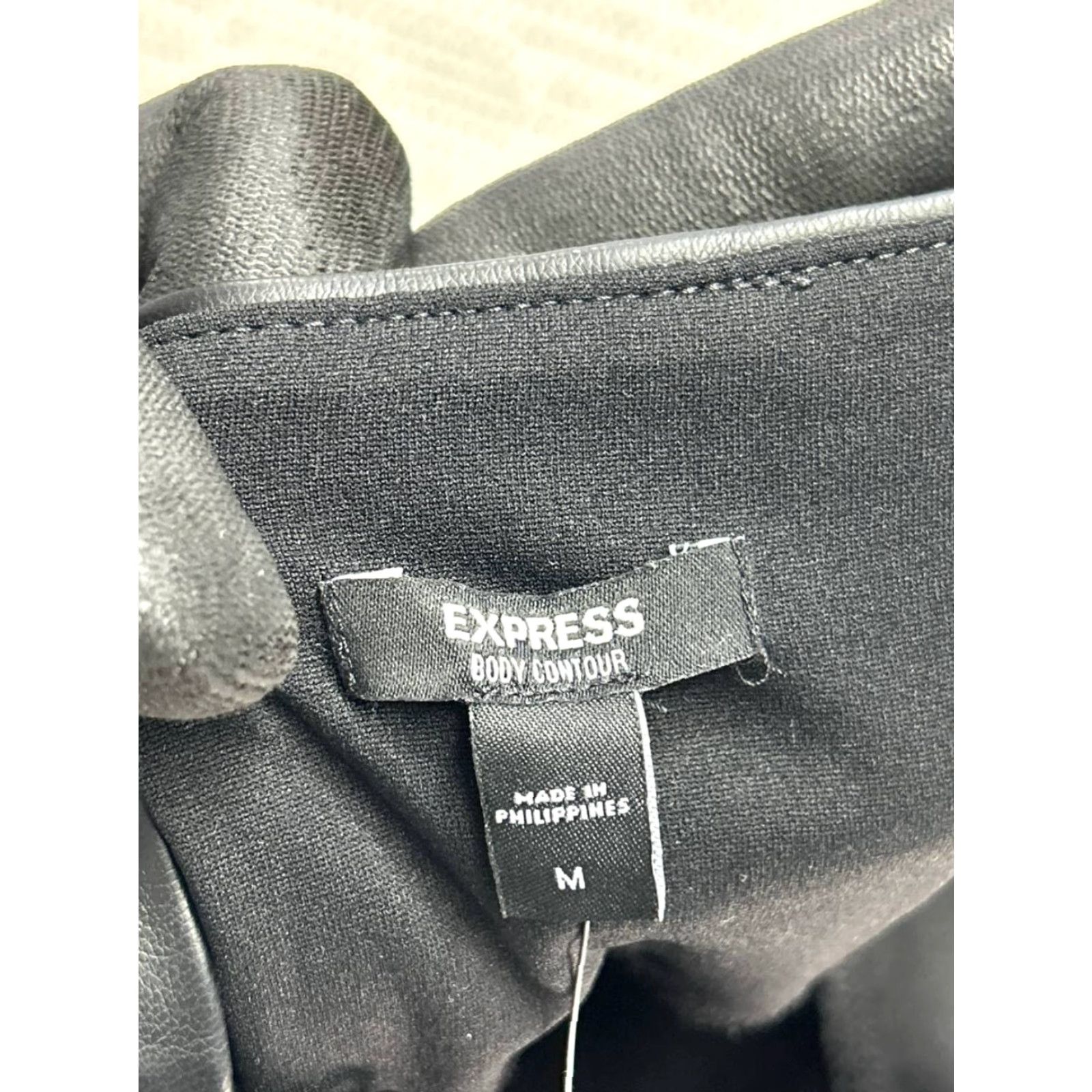 Express Express Dress Blouson Bodycon Womens Medium Black Faux Leather Party/Cocktail Dress Size M / US 6-8 / IT 42-44 - 3 Thumbnail