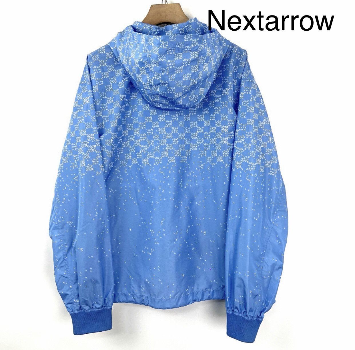 Louis Vuitton Louis Vuitton LV airplane gradient logo full print jacket Size US XL / EU 56 / 4 - 2 Thumbnail
