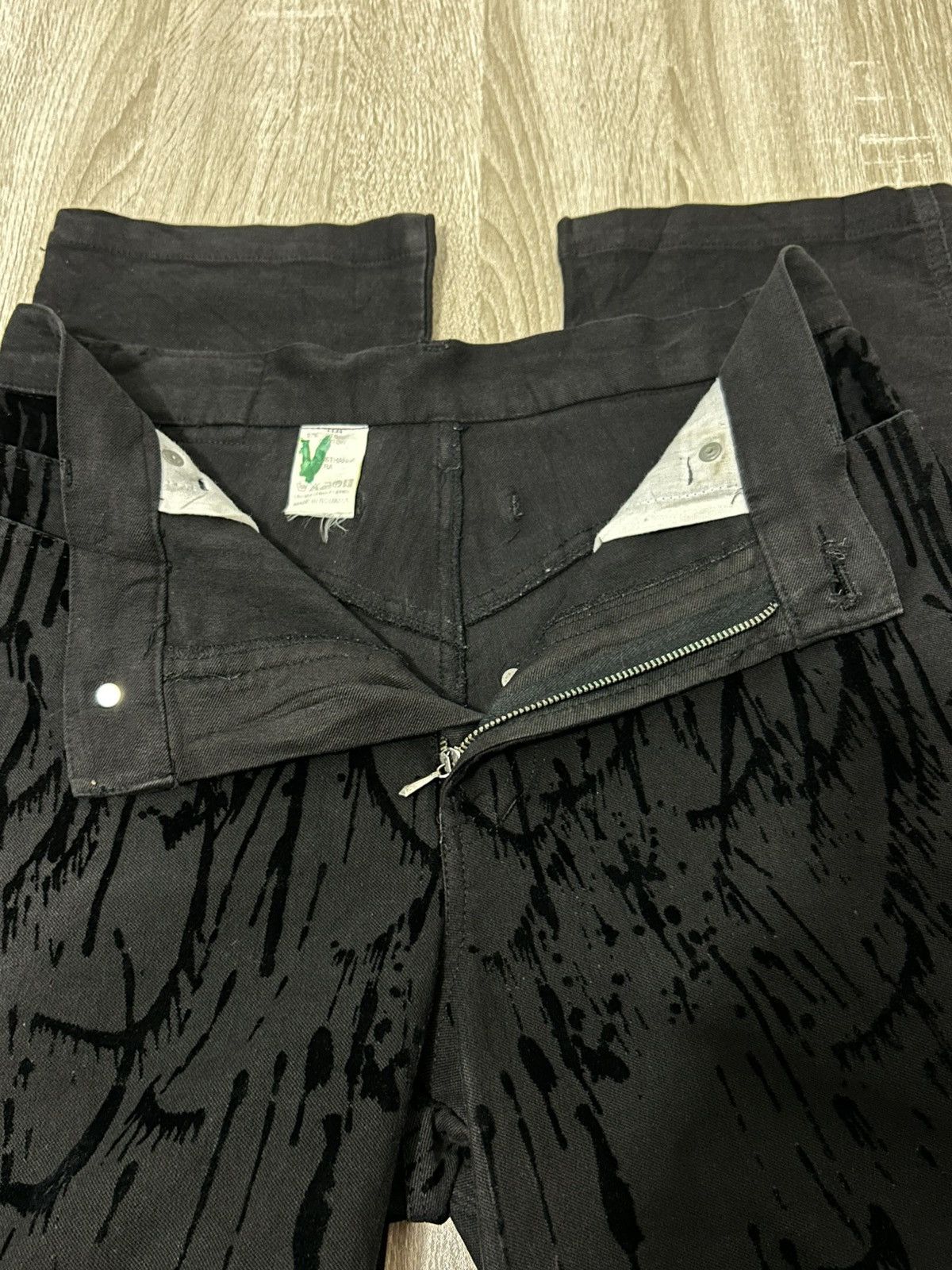 Jean Paul Gaultier 1998 Jean Paul Gaultier Velour Blood Vampire Jeans Size US 32 / EU 48 - 6 Thumbnail