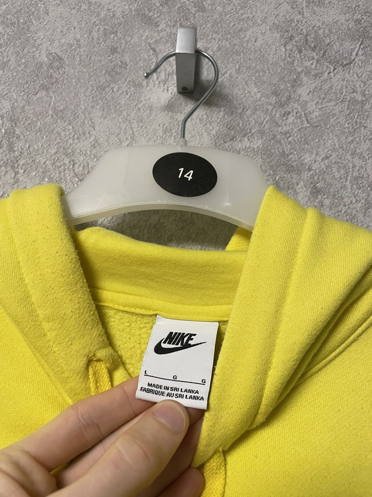 Nike Nike Basic Yellow Hoodie Streetwear Y2K Size US L / EU 52-54 / 3 - 7 Thumbnail