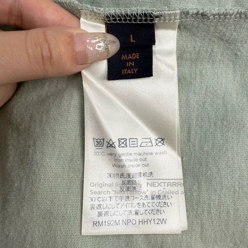 Louis Vuitton Louis Vuitton Beige monogram logo stitching long sleeves Size US L / EU 52-54 / 3 - 6 Thumbnail