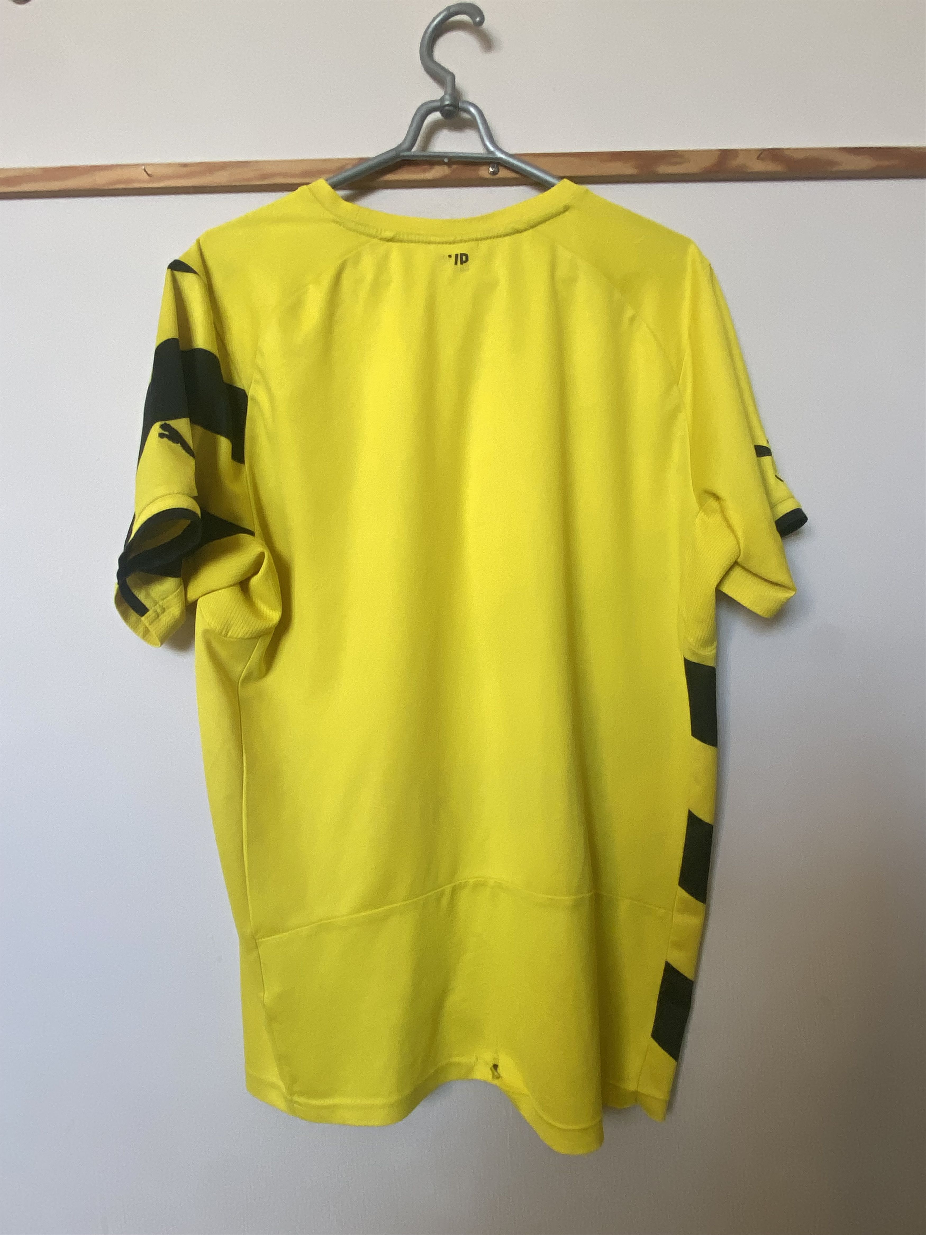 Puma BORUSSIA DORTMUND 2014 - 2015 - Puma - L - UNIQUE Size US L / EU 52-54 / 3 - 2 Thumbnail