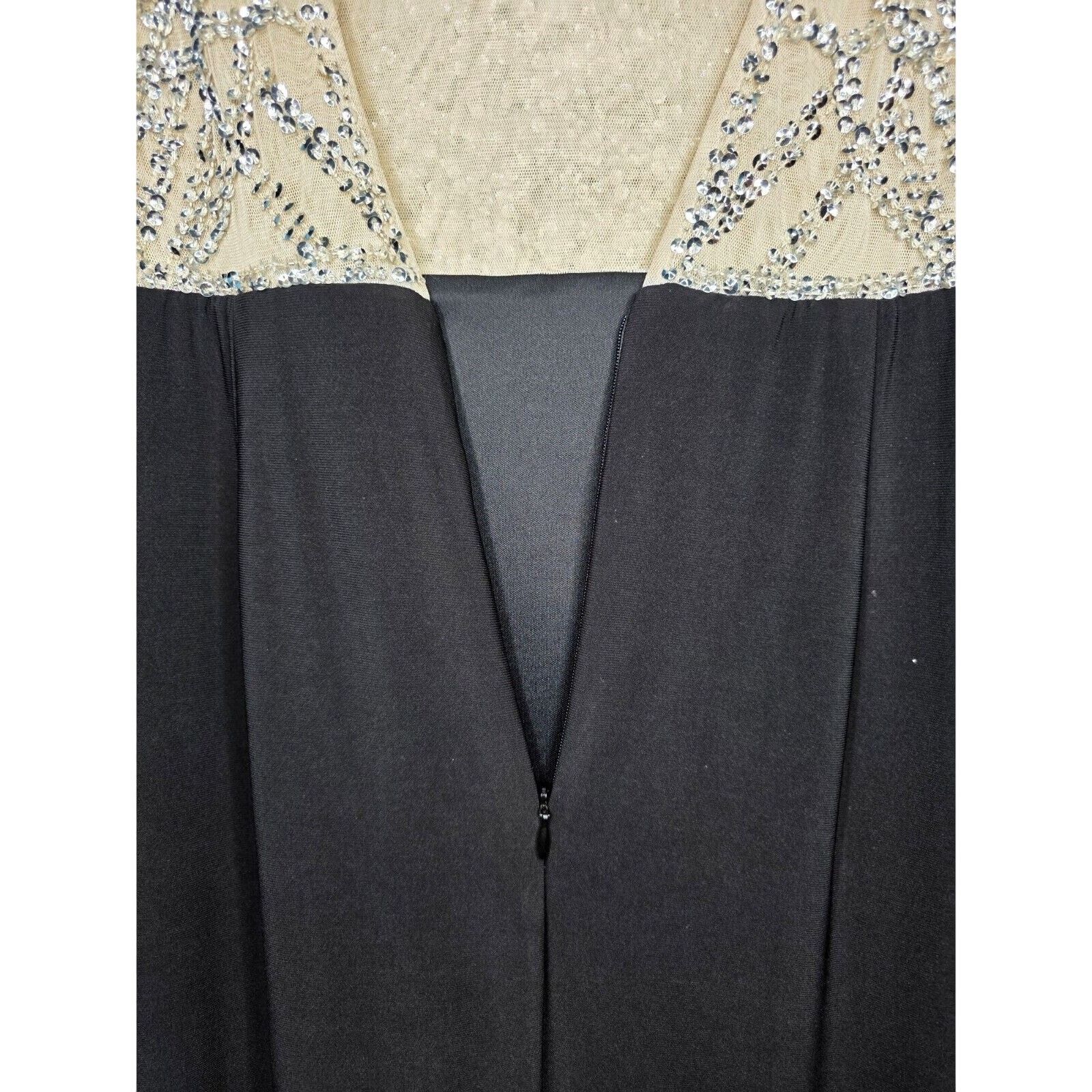 Adrianna Papell Adrianna Papell Beaded Gown V-Neck Sleeveless Dress Size 6 Size M / US 6-8 / IT 42-44 - 17 Thumbnail