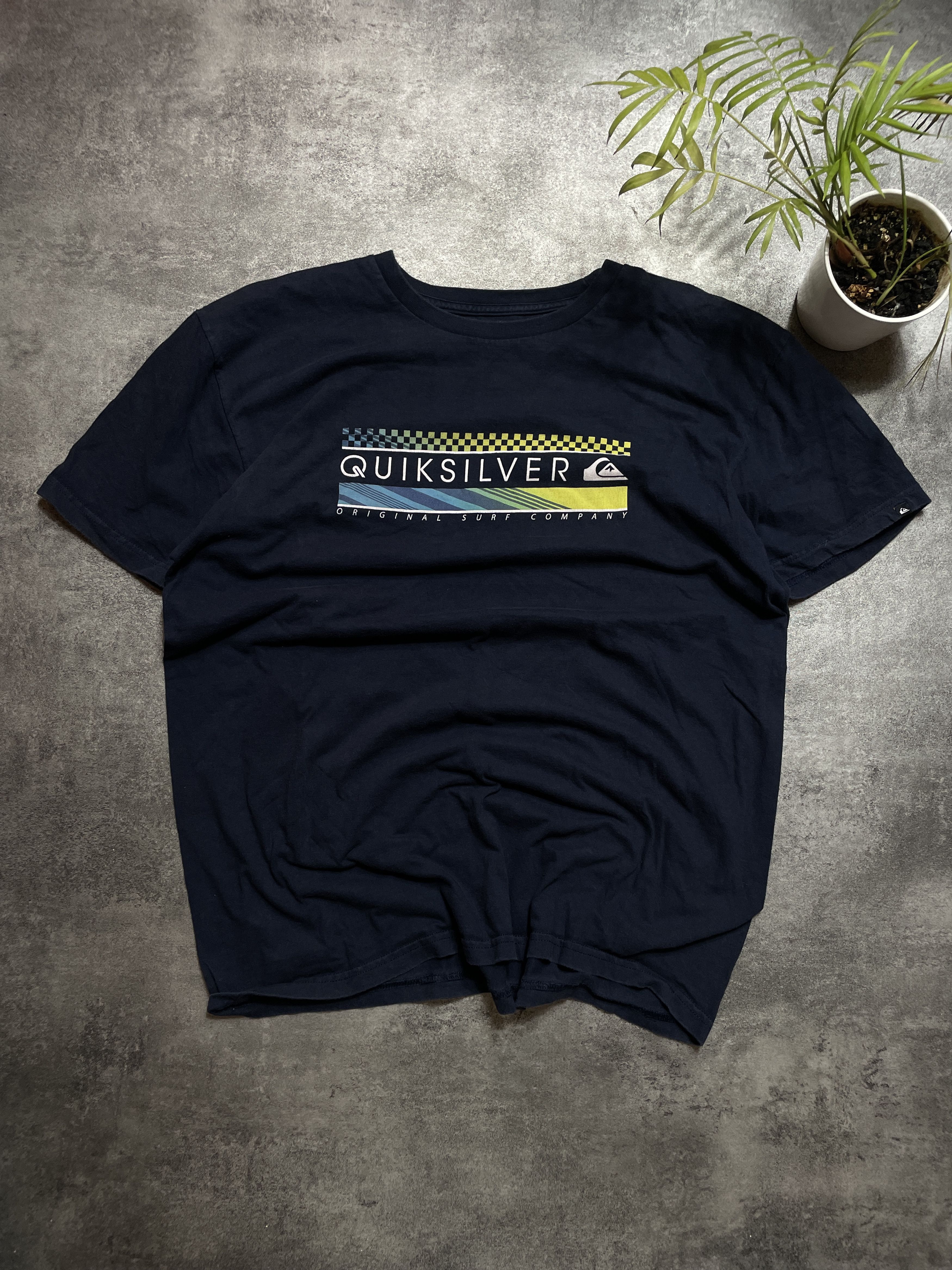 Quiksilver × Vintage ❗️RARE❗️Vintage Y2K Quiksilver T-Shirt Spellout Size US XL / EU 56 / 4 - 1 Thumbnail