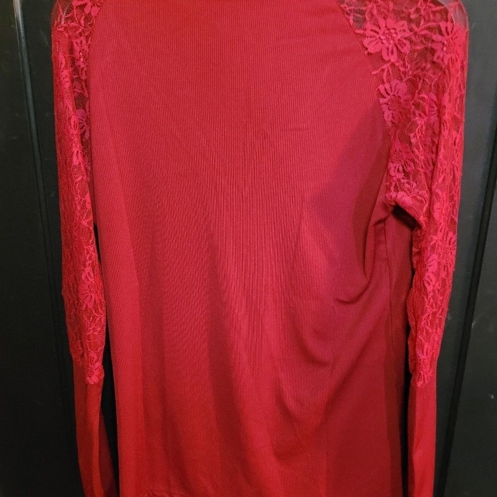 Other Unknown brand, shirt, red/w sparkles,, NWOT, Size XL,small Size XL / US 12-14 / IT 48-50 - 7 Thumbnail