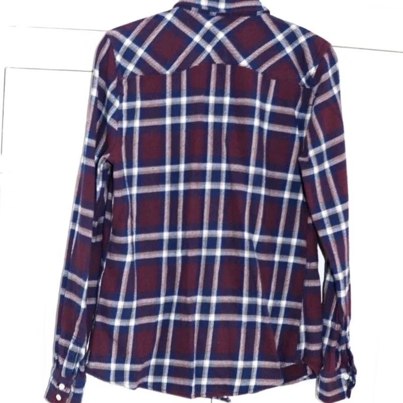 Levi's Levi’s Check Flannel Shirt Women’s S L/S Button Up Cotton Multicoloured Vintage No? (Note: This output should be the refined title per rules.) Size S / US 4 / IT 40 - 2 Thumbnail
