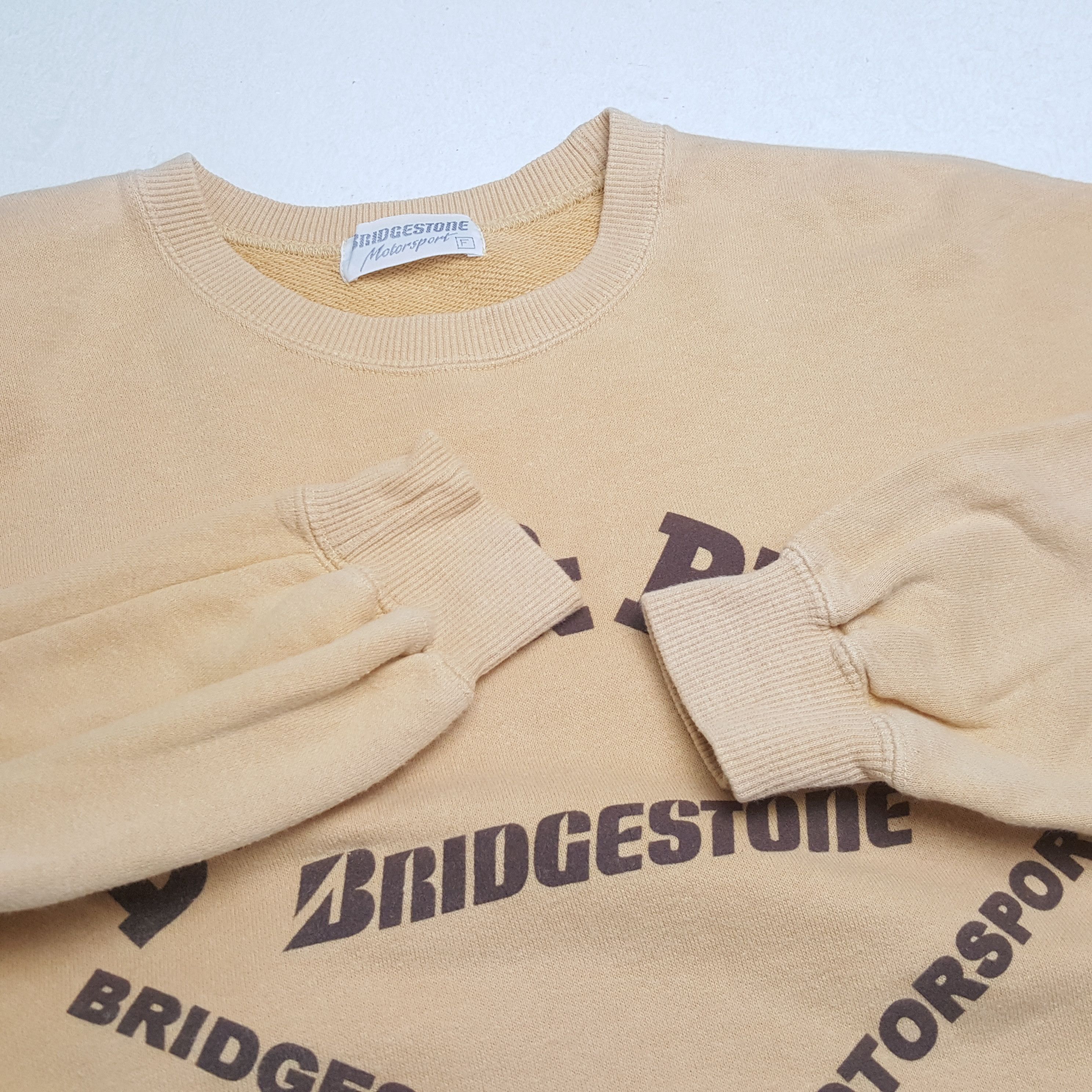 Vintage BRIDGESTONE MOTORSPORTS X Honda Custom Art Sweatshirt Size US M / EU 48-50 / 2 - 9 Thumbnail