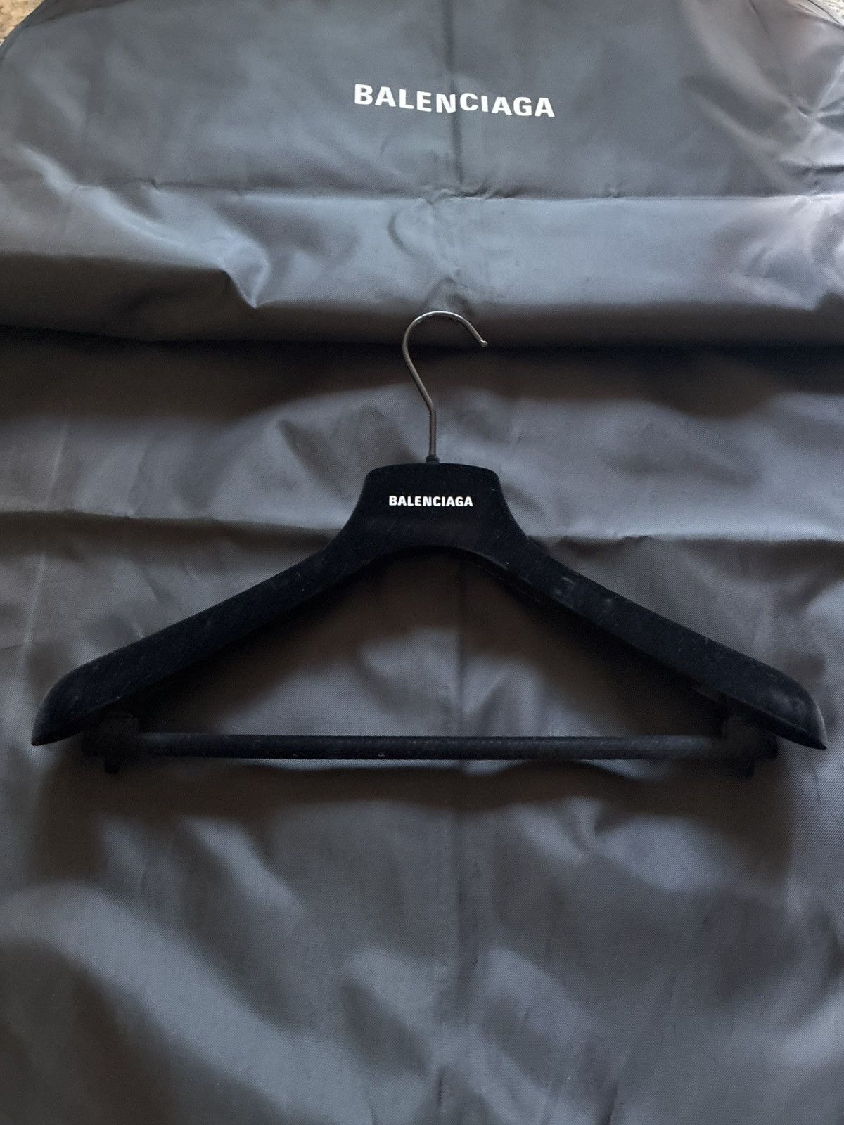Balenciaga Balenciaga Garment bag + Suede Hanger Size ONE SIZE - 2 Thumbnail