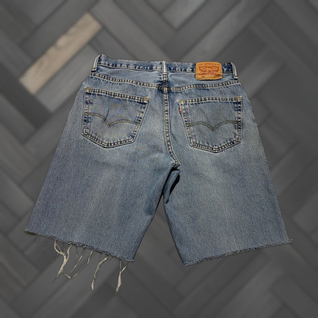 Levi's VINTAGE Levi's 550 Jean Shorts Bermuda Denim Distressed 5-Pocket Mens 33 Blue Hemmed Cutoff Size US 33 - 1 Thumbnail