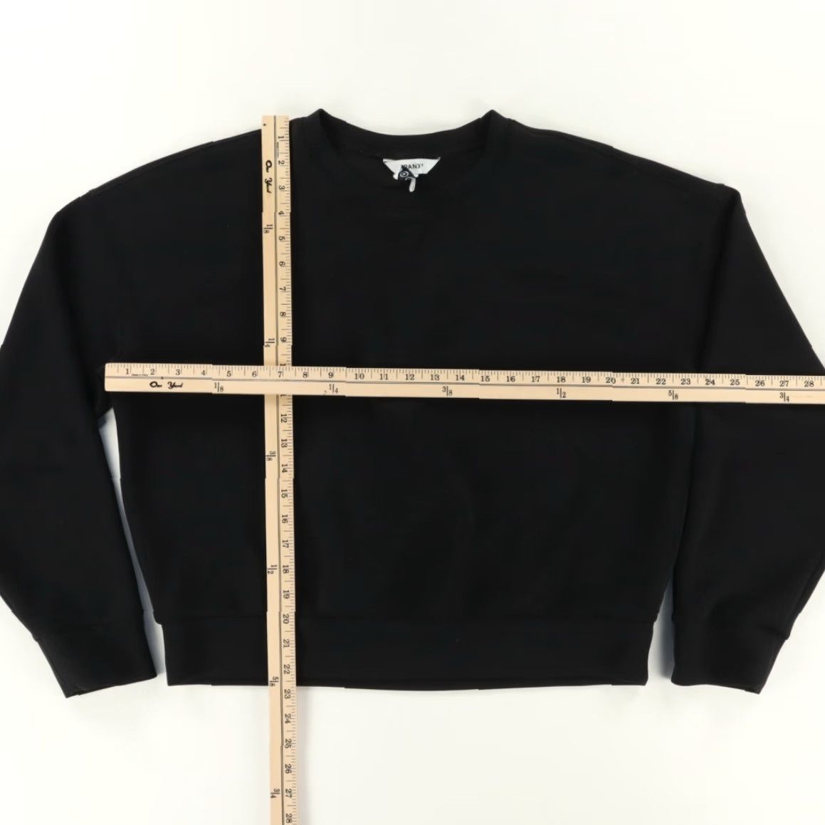 Spanx Spanx Airessentials Crew Sweatshirt Black Women's L Shirt Crew Neck Long Sleeve Solid Stretch Relaxed Fit Vintage: No (but avoid adding N/A). Size L / US 10 / IT 46 - 3 Thumbnail