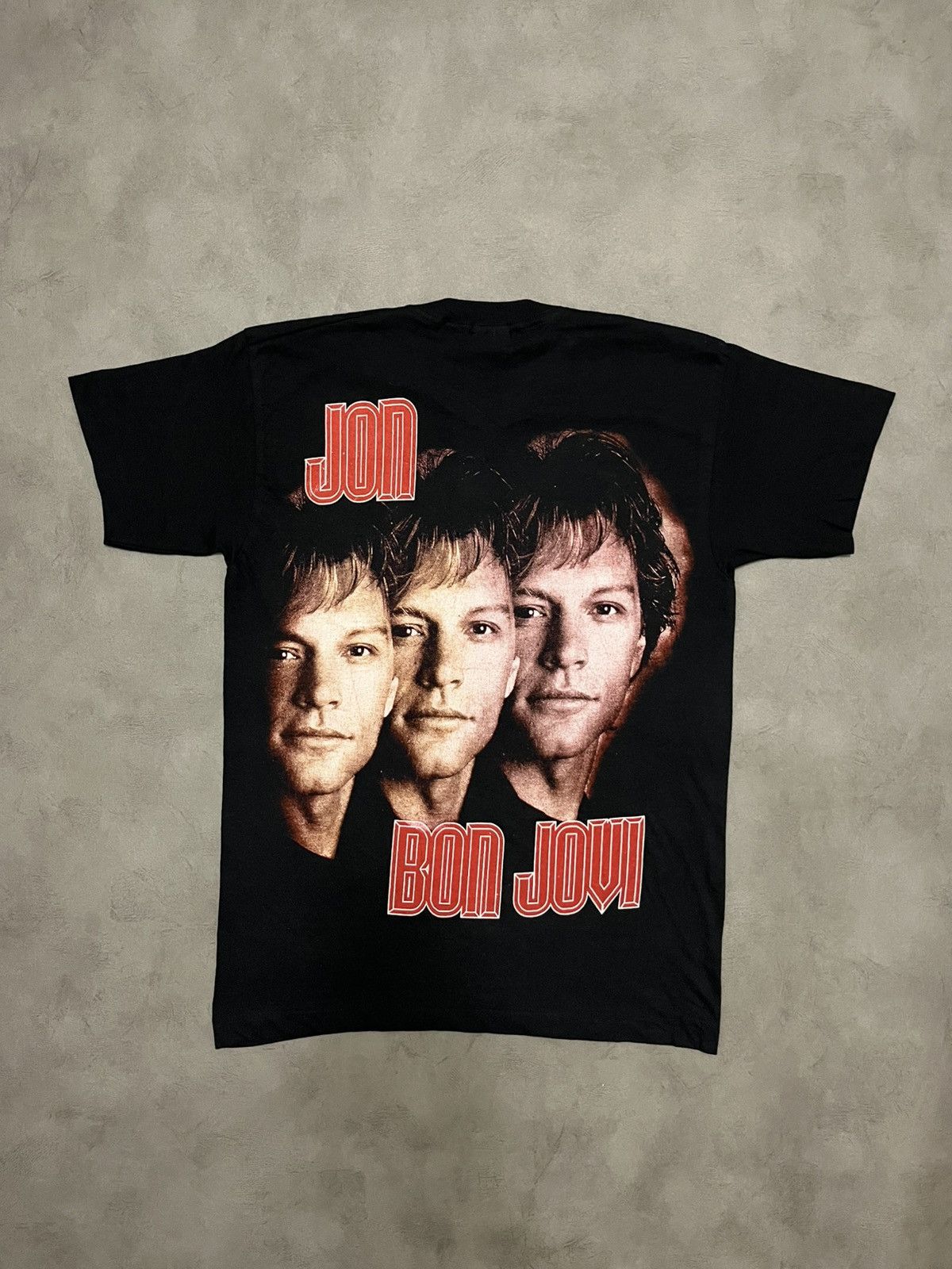 Band Tees × Bon Jovi Very rare 90’s Jon Bon Jovi band screen stars T-shirt Size US M / EU 48-50 / 2 - 1 Thumbnail