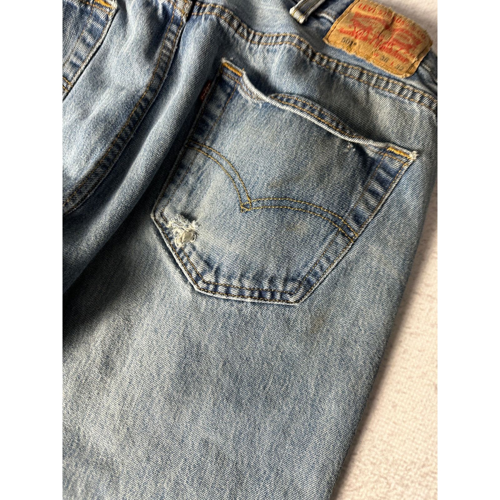 Levi's Vintage Levi's 501 Jeans For Men - 40W x 32L Size Size US 40 / EU 56 - 4 Thumbnail