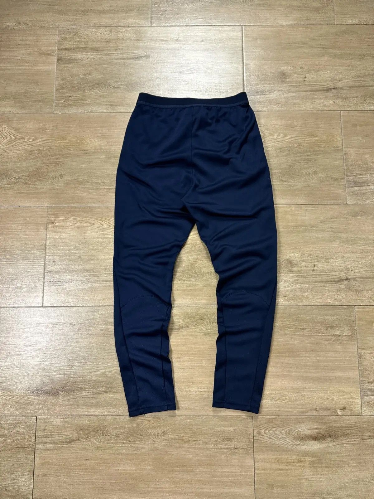 Nike Nike F.C Barcelona Soccer Joggers Size US 31 - 8 Thumbnail