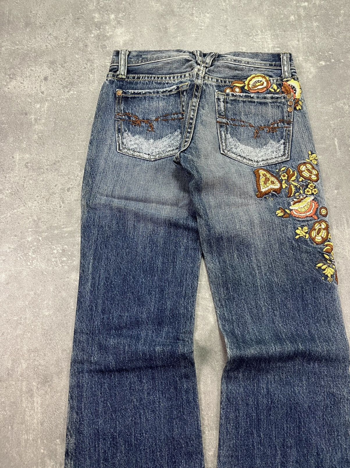 Miss Me Miss Me Vintage Embroidered Flowers Flared Bootcut Denim 25 Size 25" / US 0 / IT 36 - 11 Thumbnail