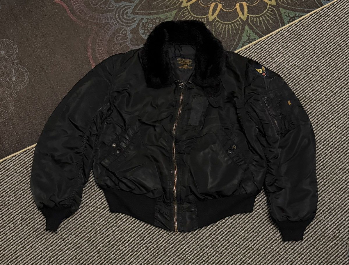 Alpha Industries Alpha Industries B-15C USA Made M Size US L / EU 52-54 / 3 - 11 Thumbnail