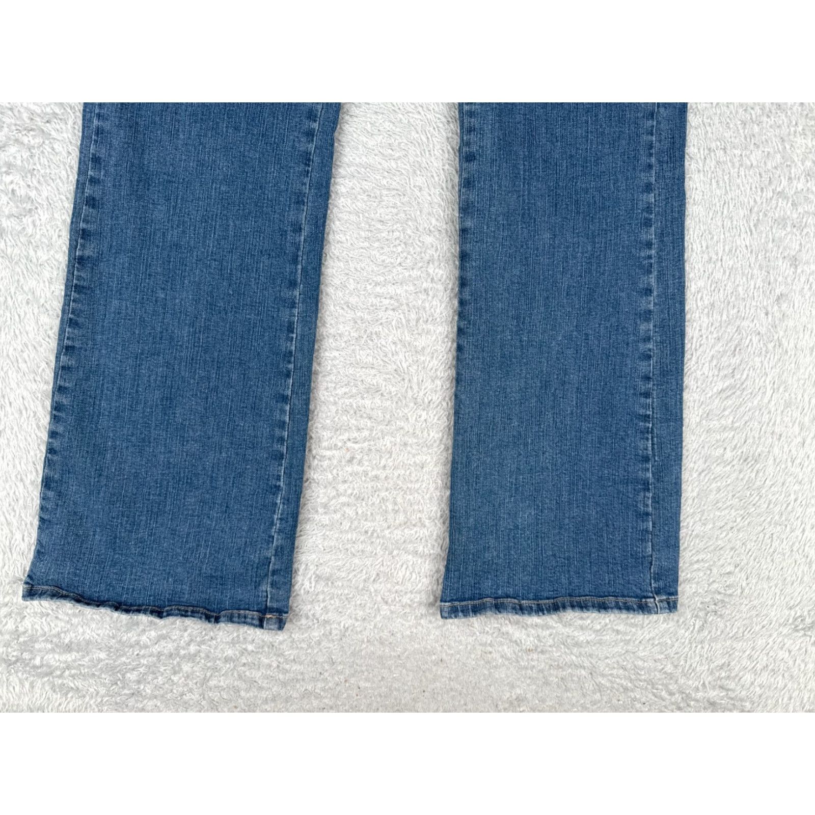 Lee Lee Jeans Women Boots Cut Denim 29x30 Blue Mid Rise 10 Regular Inseam 30 5-Pocket Cotton Blend Vintage No - Size 32" / US 10 / IT 46 - 2 Thumbnail