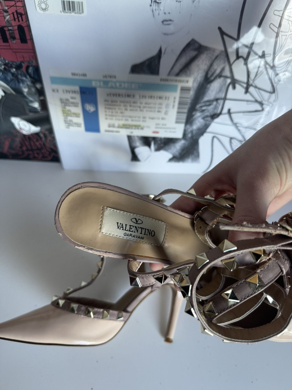 Valentino Valentino Garavani Rockstud Patent Leather Heels – Nude Size US 7 / IT 37 - 12 Thumbnail
