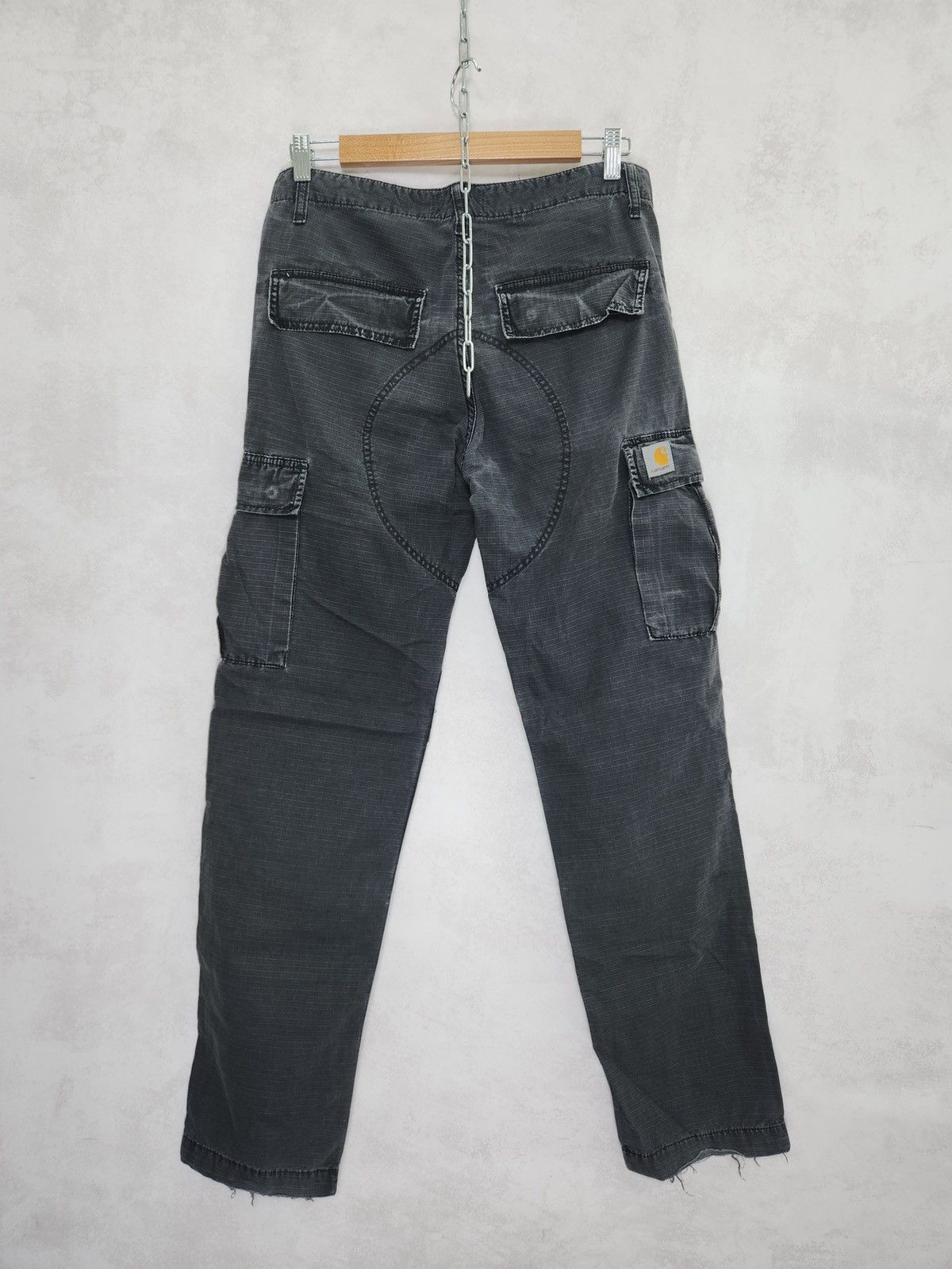Carhartt × Carhartt Wip × Vintage Vintage 90s Carhartt Slim Cargo Pants distressed 29x32 Size US 29 - 1 Thumbnail