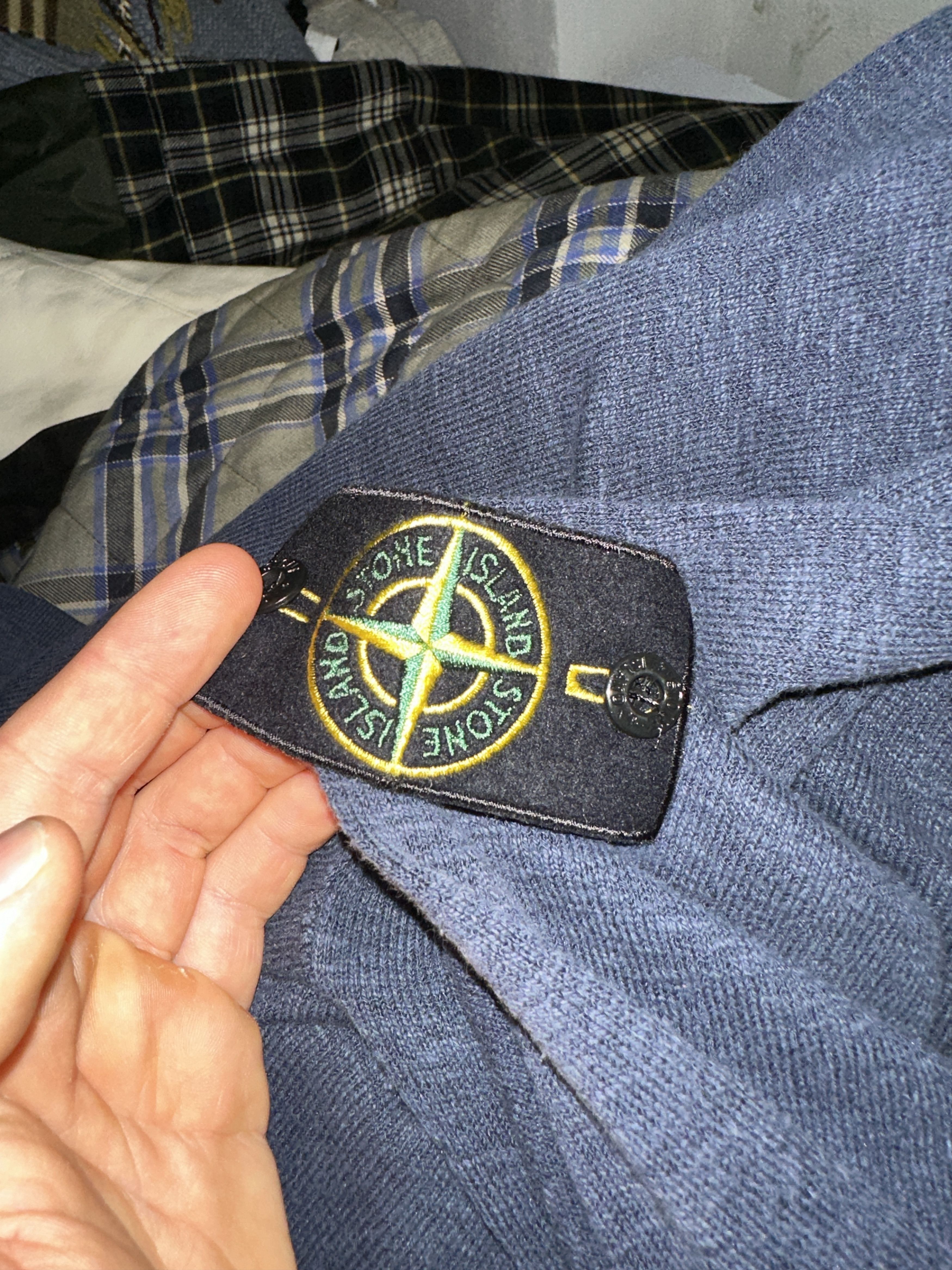 Stone Island Stone Island Light Pullover V-Neck Sweater Size XL Size US XL / EU 56 / 4 - 17 Thumbnail