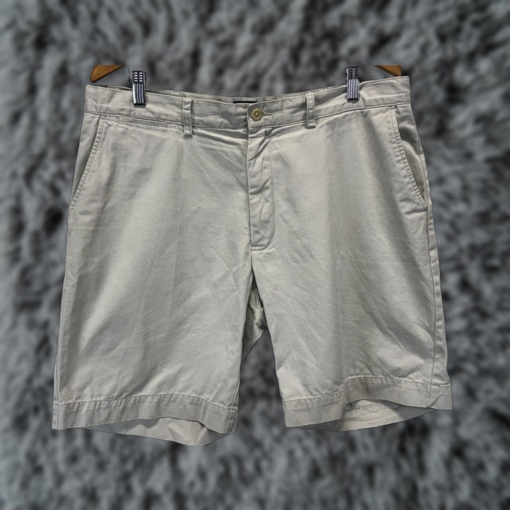 Polo Ralph Lauren VINTAGE Polo Ralph Lauren Chino Shorts Men’s 36x9 Beige Flat Front Preppy Size US M / EU 48-50 / 2 - 1 Thumbnail