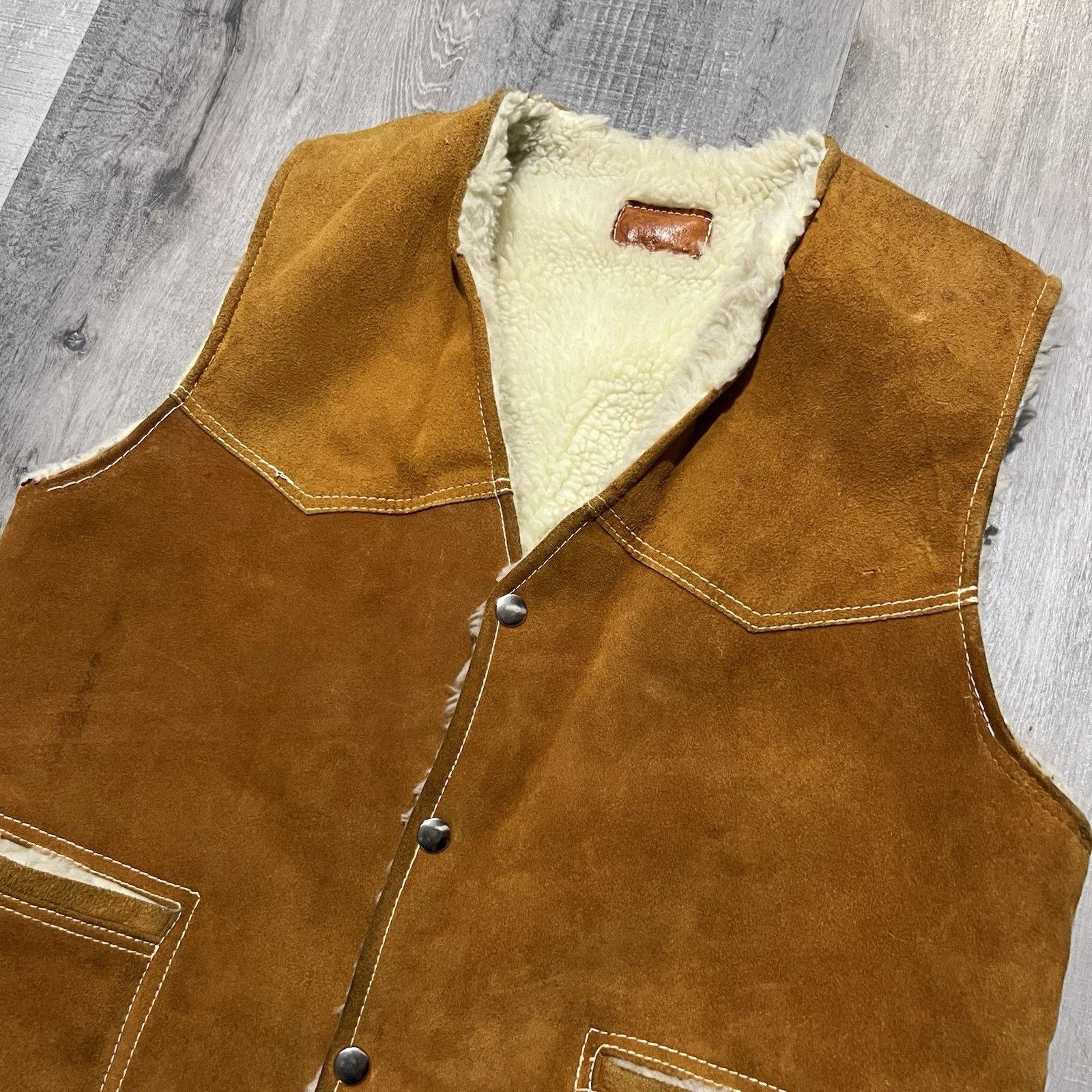 Vintage VTG Leather Sherpa Lined Vest Brown Suede Western 90s Ranch Size US M / EU 48-50 / 2 - 3 Thumbnail
