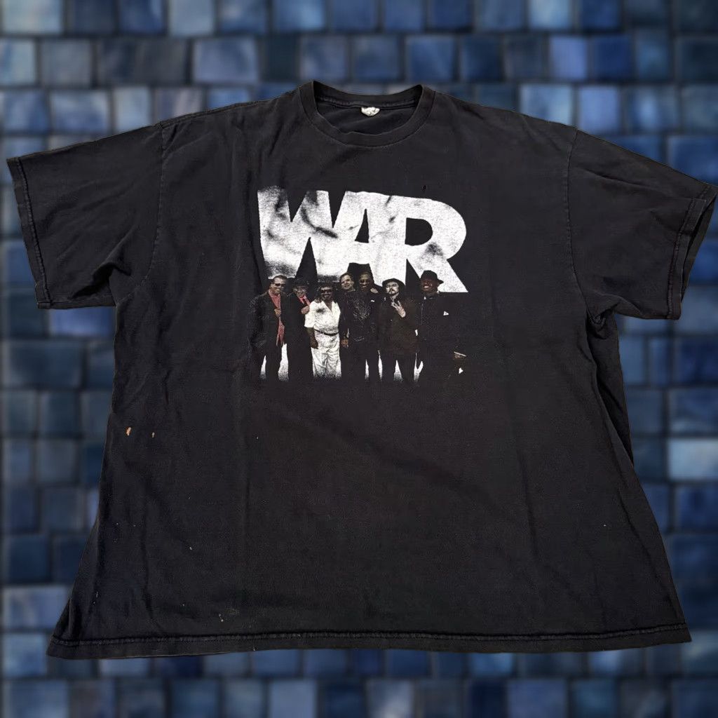 Vintage VINTAGE War Tower of Power 2011 Concert Band Tshirt Mens 2XL FADED Black Size US XXL / EU 58 / 5 - 1 Thumbnail