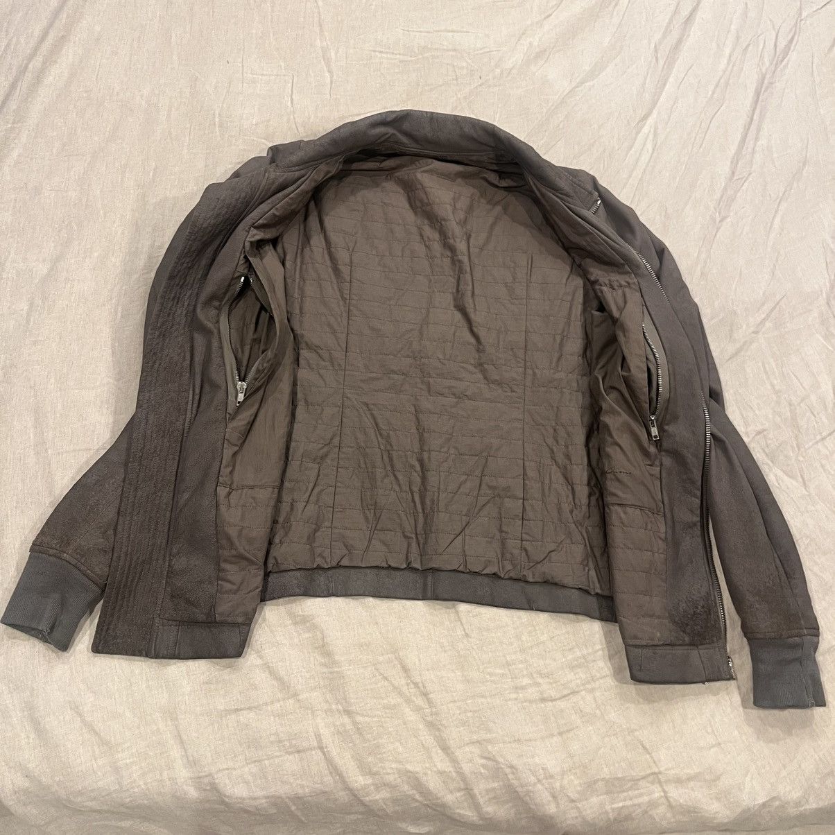 Rick Owens Rick Owens High Neck Intarsia Jacket in LBQ Lamb Suede, Dust Size US S / EU 44-46 / 1 - 6 Thumbnail