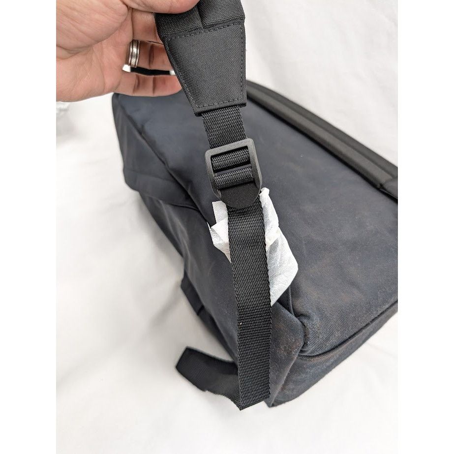 Balenciaga o1rshd1 Q:3 / Size: OS / Be Kind Explorer Backpack in Black Size ONE SIZE - 17 Thumbnail
