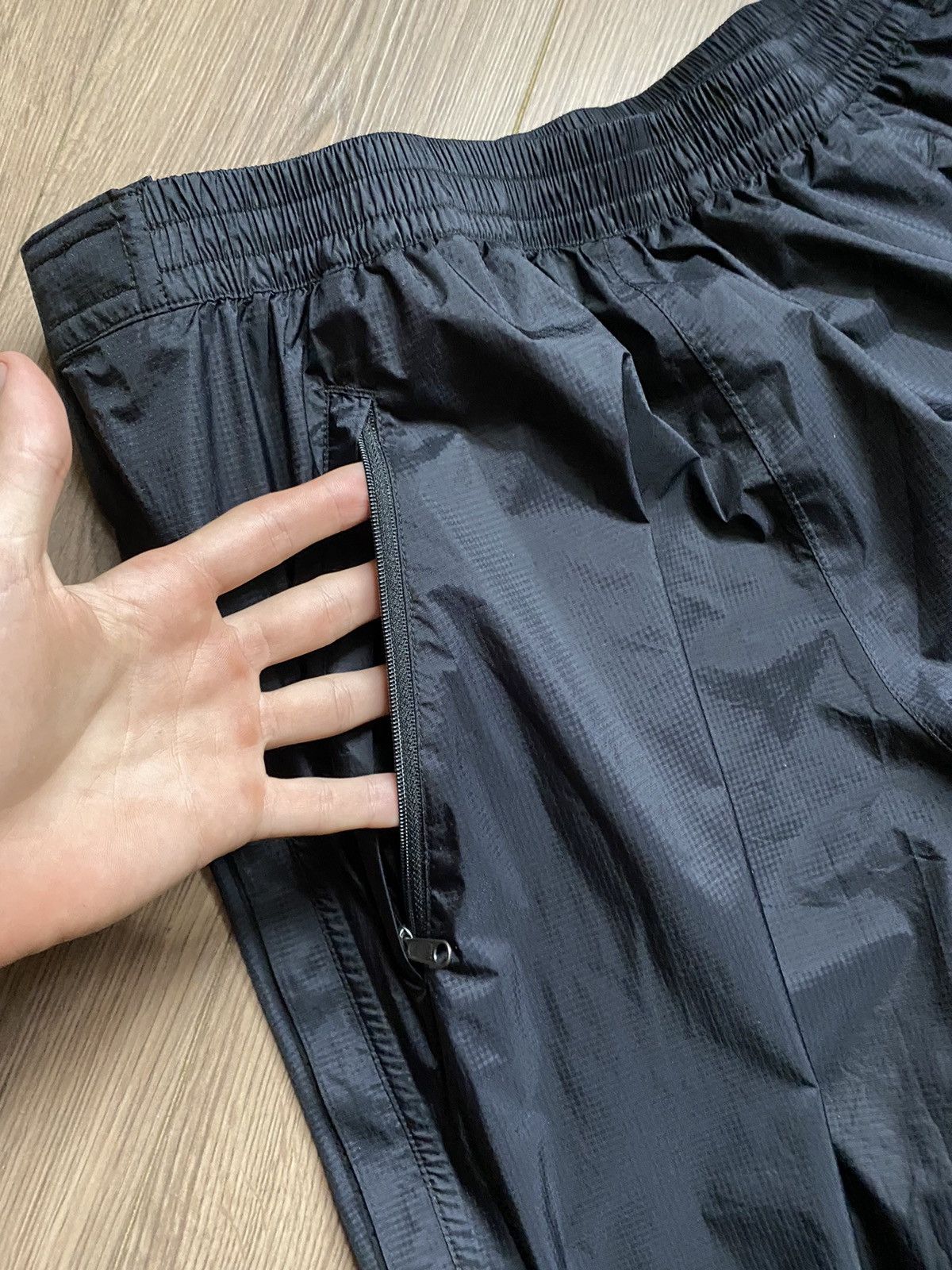 Marmot × Vintage Vintage Marmot Nylon Full Zip Track Pants Size L Size US 34 / EU 50 - 8 Thumbnail