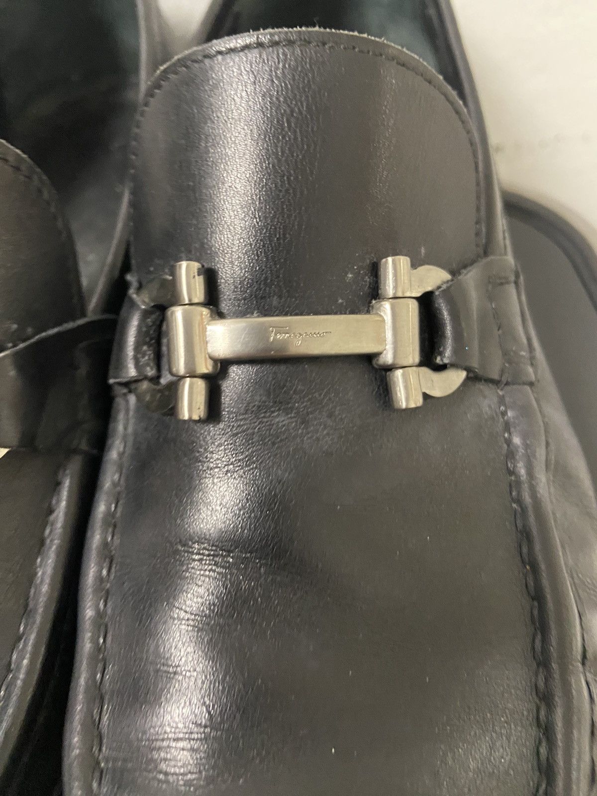 Salvatore Ferragamo SALVATORE FERRAGAMO Horse Shoe Men's Size 8 D Black Loafers Size US 8 / EU 41 - 3 Thumbnail