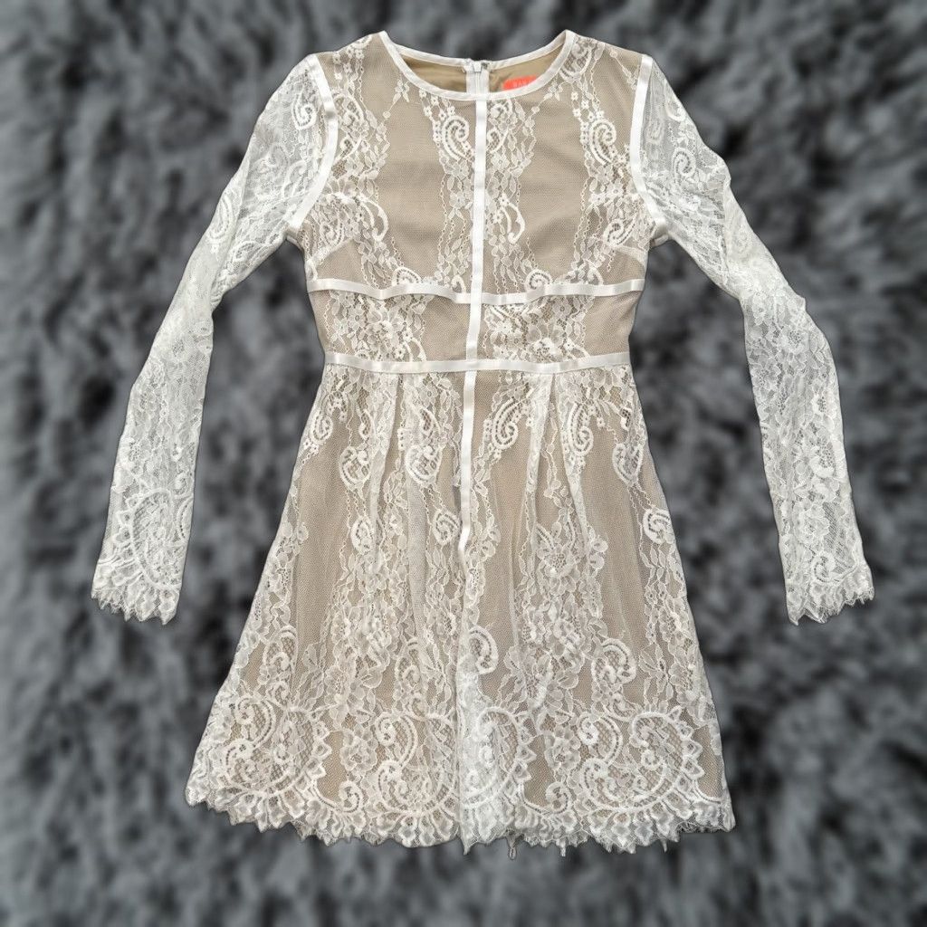 Vintage Ban Jul Lace Dress A-Line Long Sleeve Knee Length Lined White Floral Party Cocktail Bridal Feminine Boho Chic Medium Women Regular Size M / US 6-8 / IT 42-44 - 1 Thumbnail