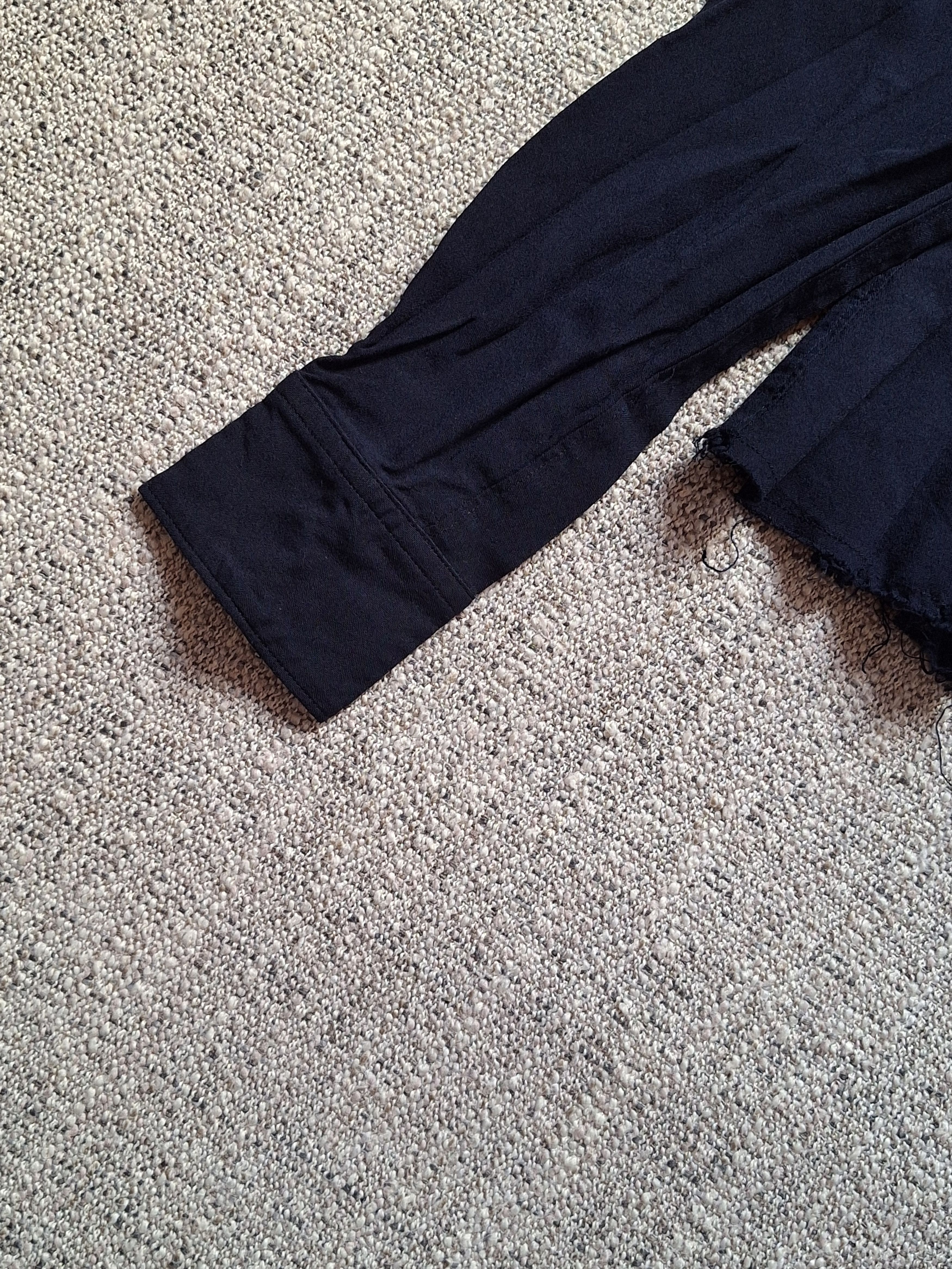 Comme des Garcons Comme des Garcons / Navy Blouse Size S / US 4 / IT 40 - 4 Thumbnail