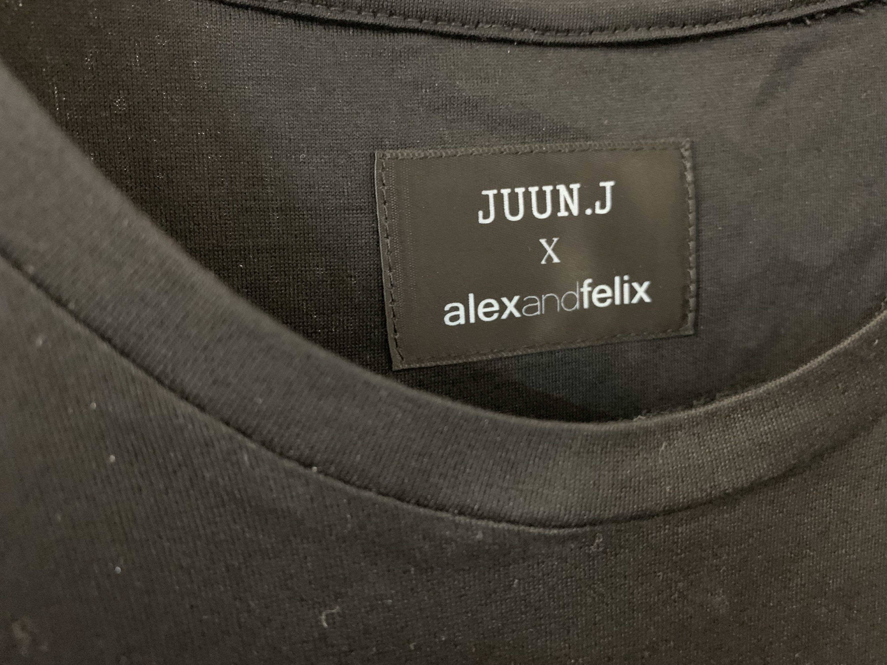 Juun.J T-Shirt Size 50 BNWOT Size US L / EU 52-54 / 3 - 4 Thumbnail