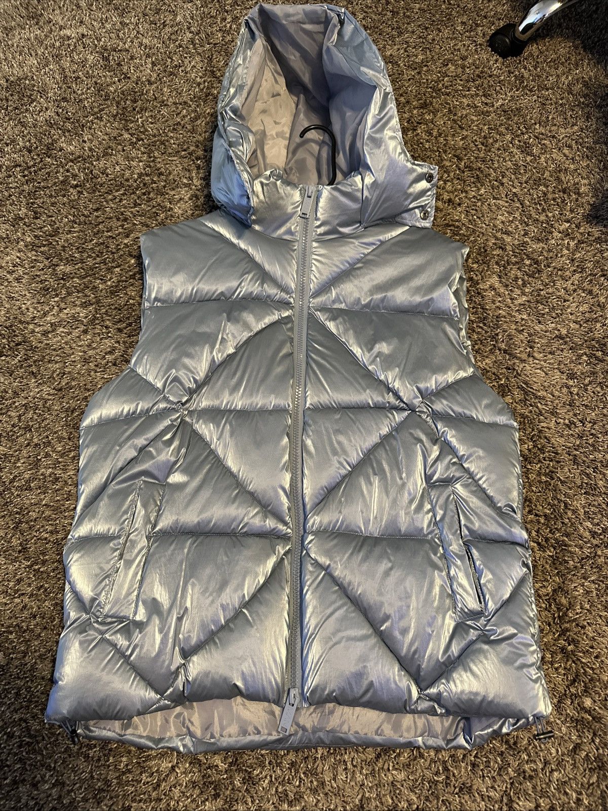 Boohoo BoohooMAN Metallic Blue Hooded puffer Vest Men Medium Size US M / EU 48-50 / 2 - 1 Thumbnail