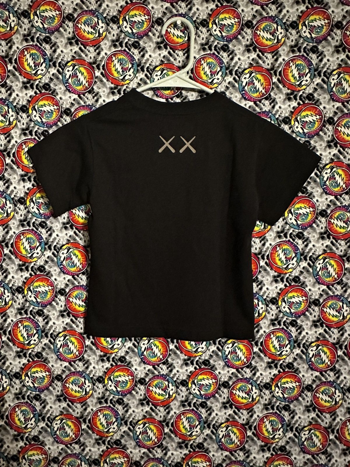 Kaws × Uniqlo KAWS Uniqlo Graphic Tee Size US XXS / EU 40 - 3 Thumbnail