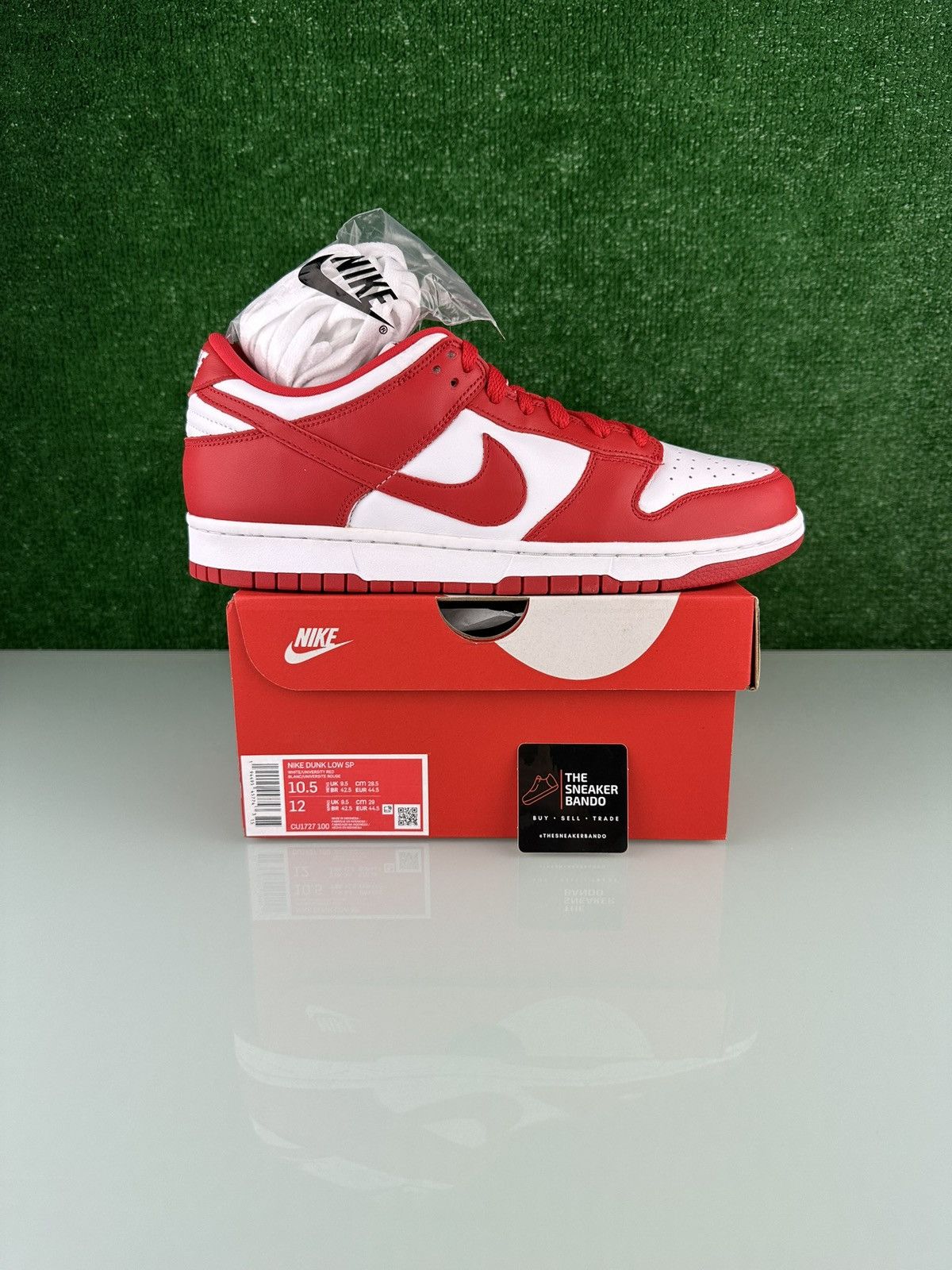 Nike Nike Dunk Retro SP Low St. John's Size 10.5 Size US 10.5 / EU 43-44 - 1 Thumbnail