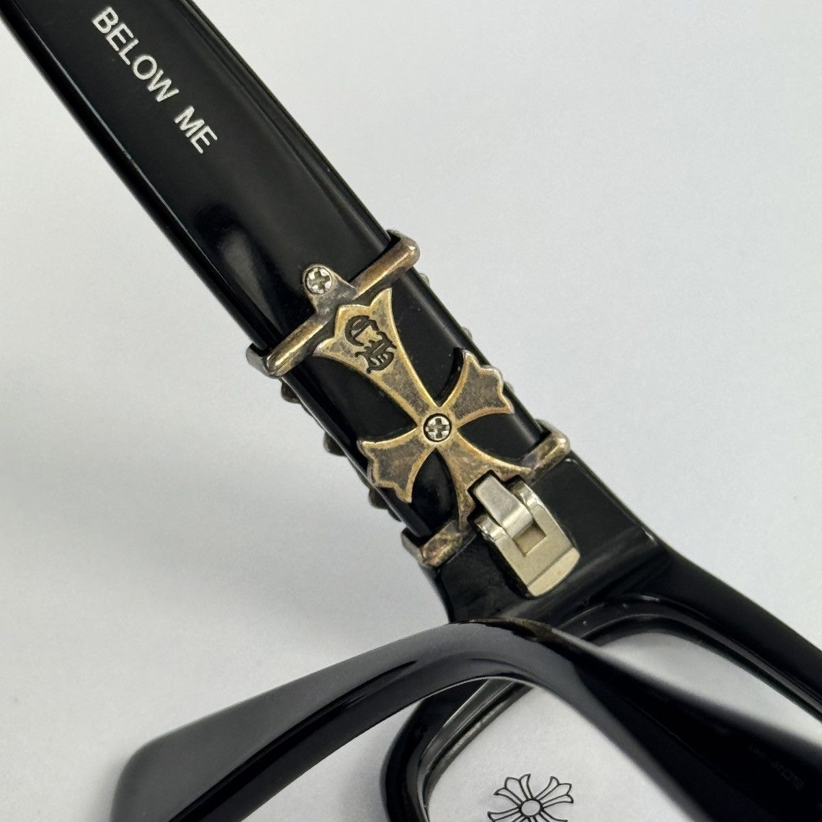 Chrome Hearts BELOW ME GLASSES Size ONE SIZE - 8 Thumbnail
