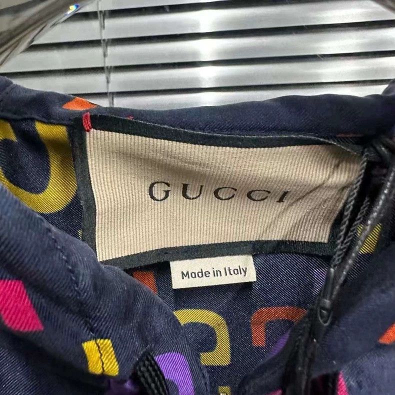 Gucci Gucci Colorful logo jacket 2503-Nextarrow Size US L / EU 52-54 / 3 - 2 Thumbnail