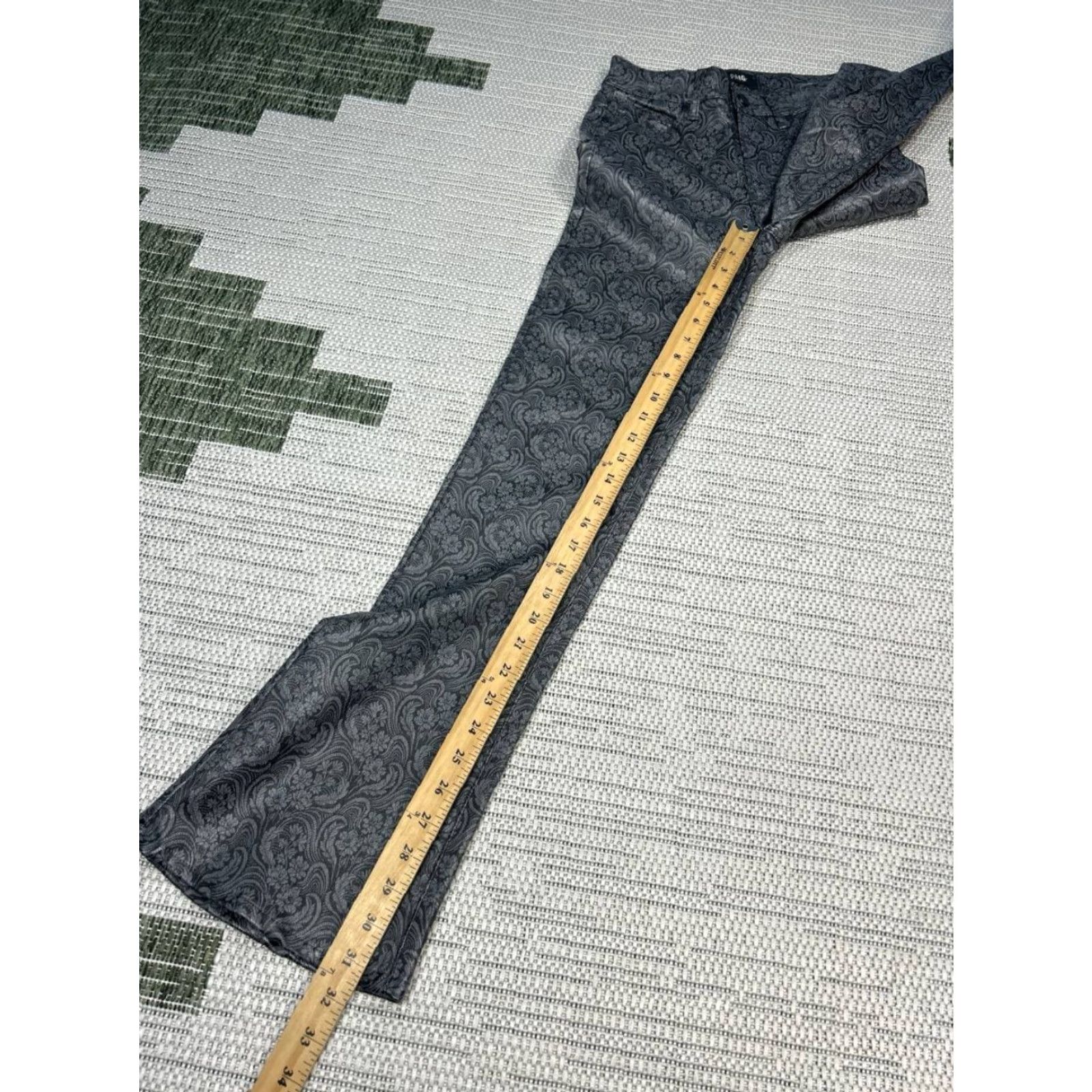 Paige Paige Jeans Womens Flared 25 Gray Logo JC Jacquard High Rise Lou Lou Landscape 25x31 Vintage No N/A Size 42" / US 20 - 3 Thumbnail
