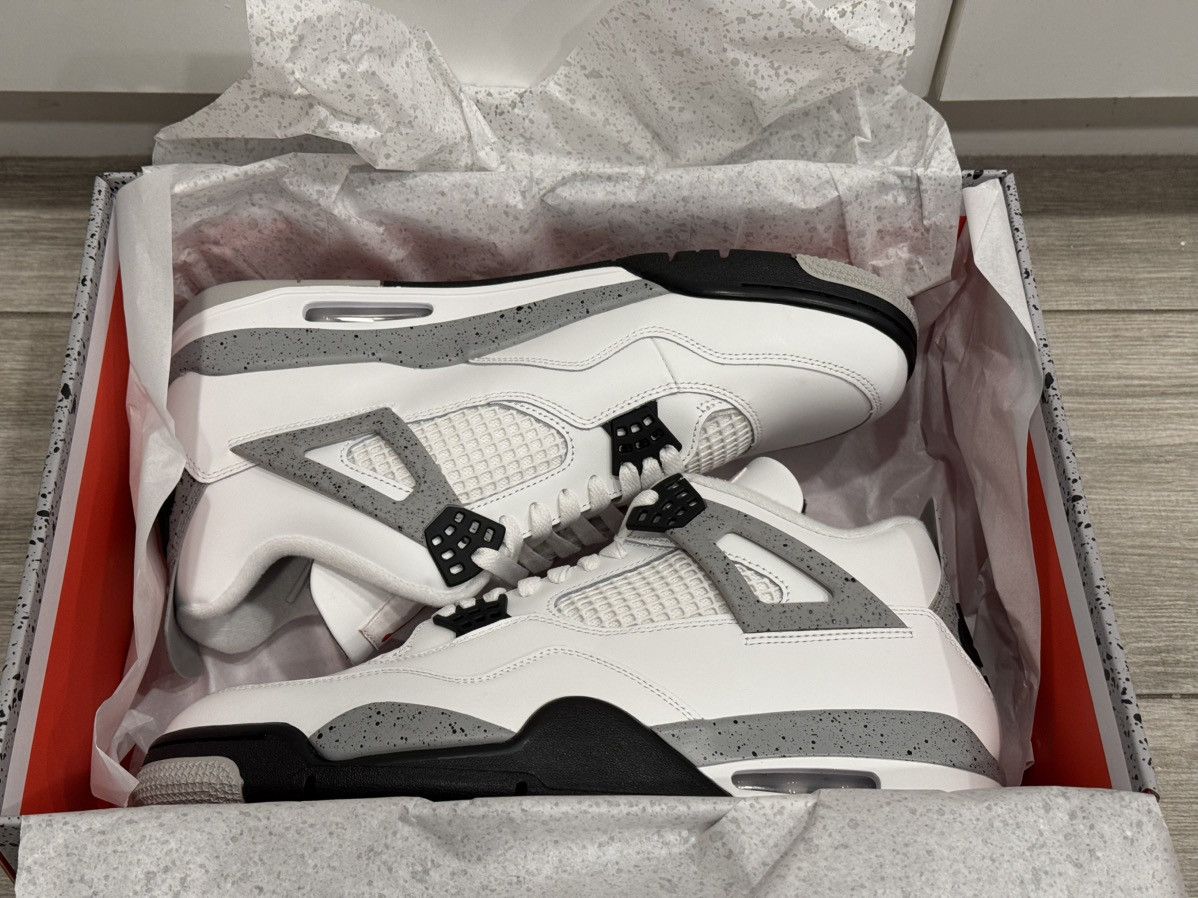 Jordan Brand Air Jordan 4 Retro White Cement Fire Red Tech Grey Black 12 Size US 12 / EU 45 - 3 Thumbnail