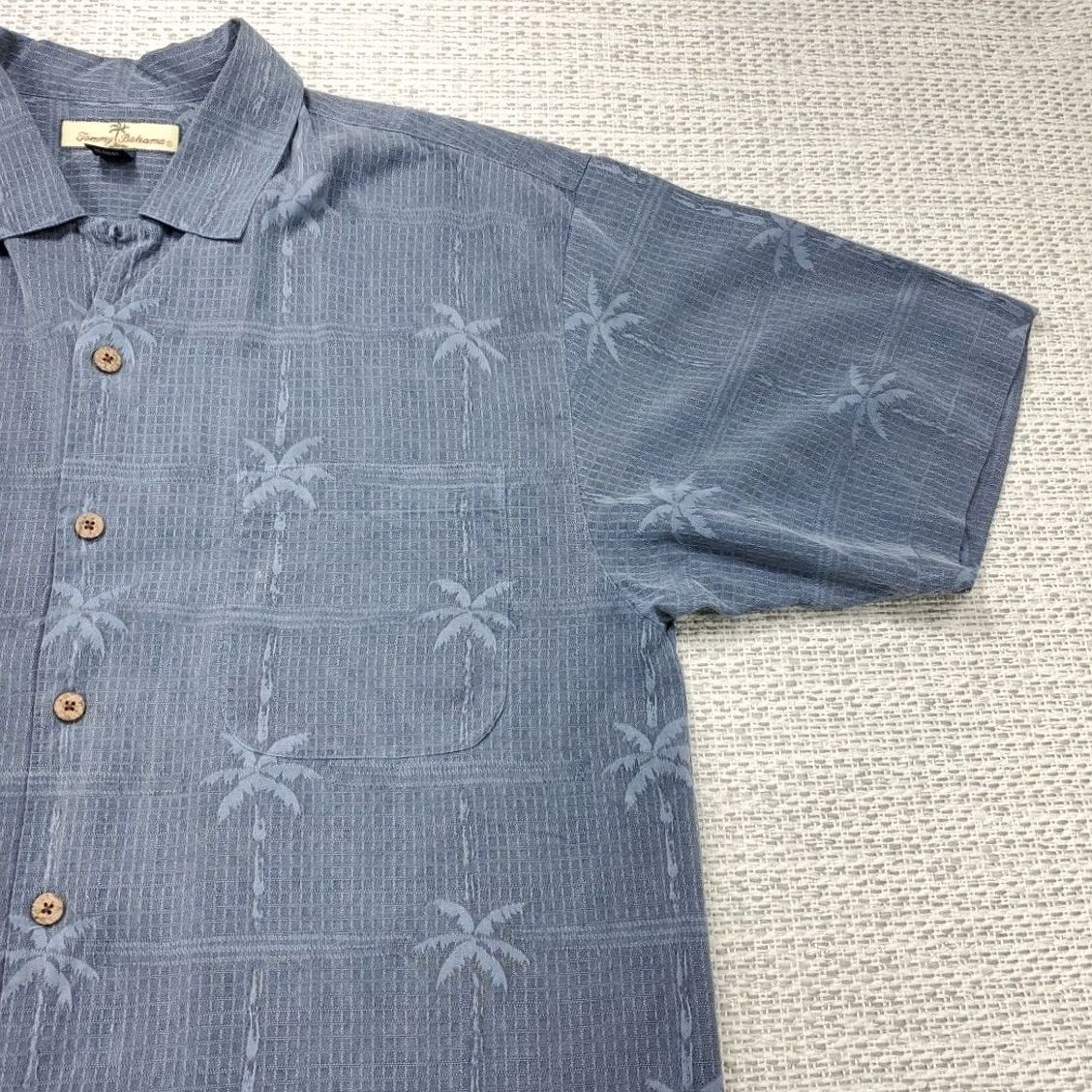 Tommy Bahama Tommy Bahama Button Up Shirt Mens L Silk Hawaiian Floral Palms Tropical Aloha Casual Button-Up Short Sleeve Beach 90s? Size US L / EU 52-54 / 3 - 2 Thumbnail