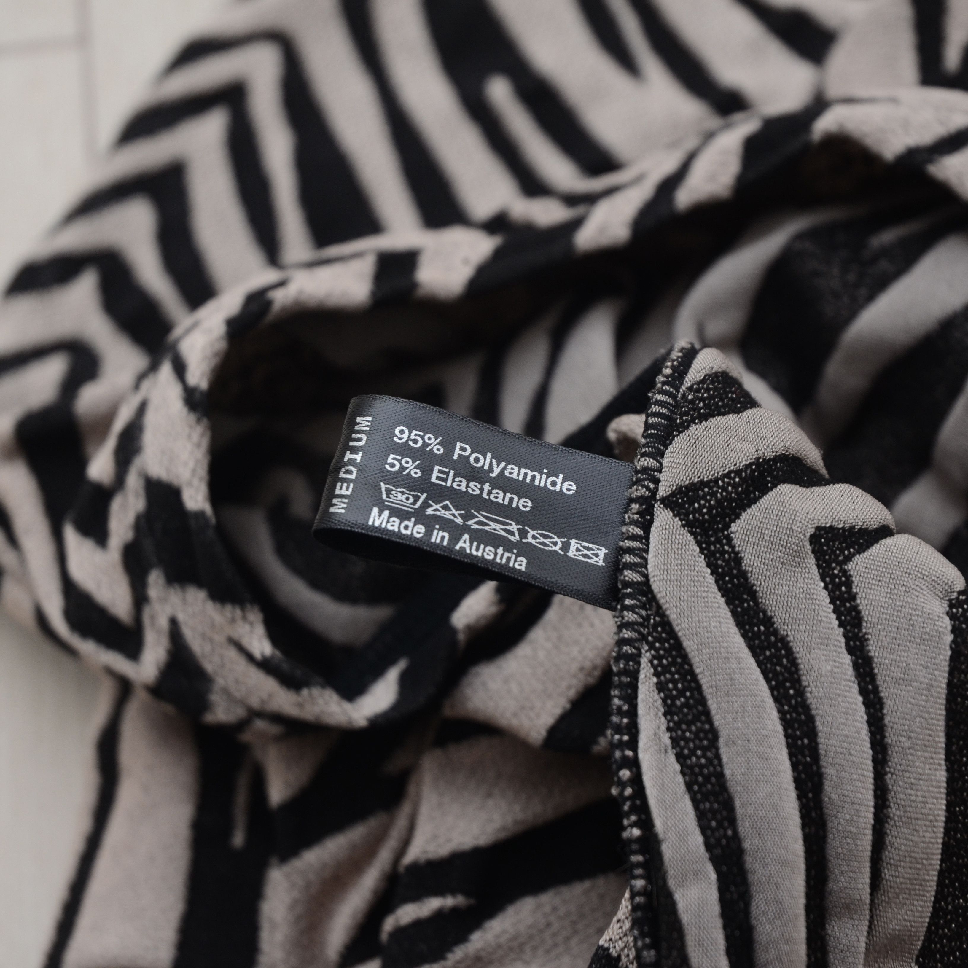 Wolford Wolford Scoop Neck Pullover Size M Tiger Zebra Stretchy Boho Size M / US 6-8 / IT 42-44 - 8 Thumbnail