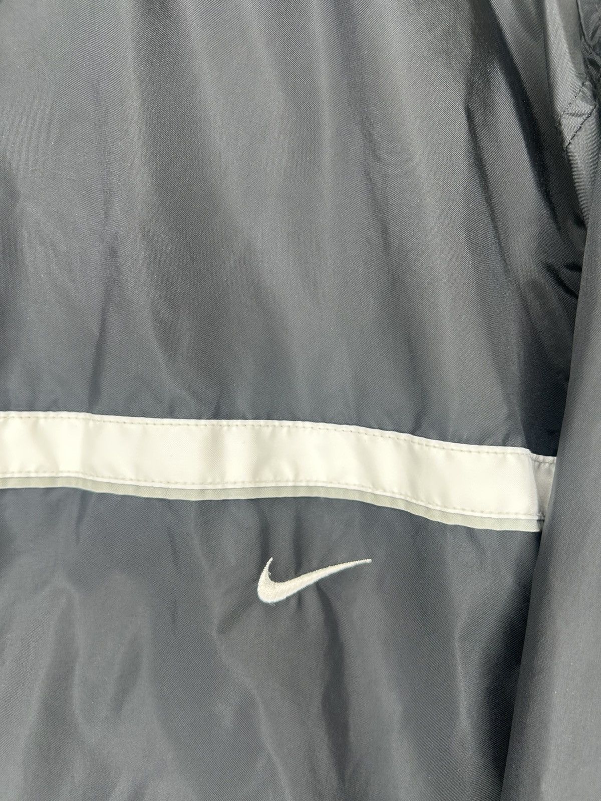 Nike Vintage Nike Mini Swoosh Black Windbreaker Zip Up Jacket Size US L / EU 52-54 / 3 - 5 Thumbnail