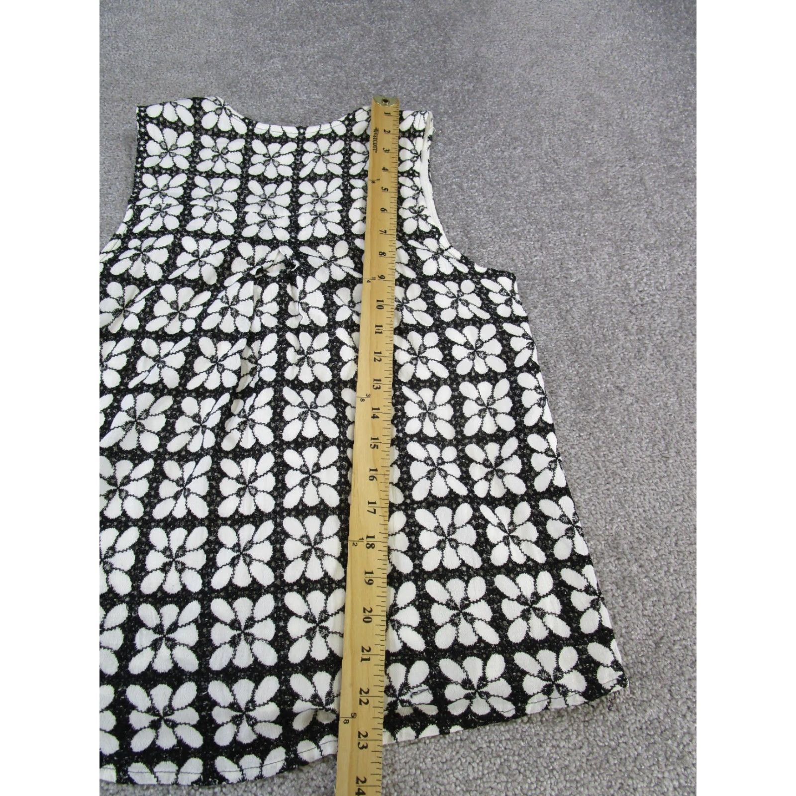 Vintage VINTAGE Maeve Floral Sleeveless Blouse Women Small Black White Rayon 90s Anthropologie Top Women Size XS / US 0-2 / IT 36-38 - 7 Thumbnail