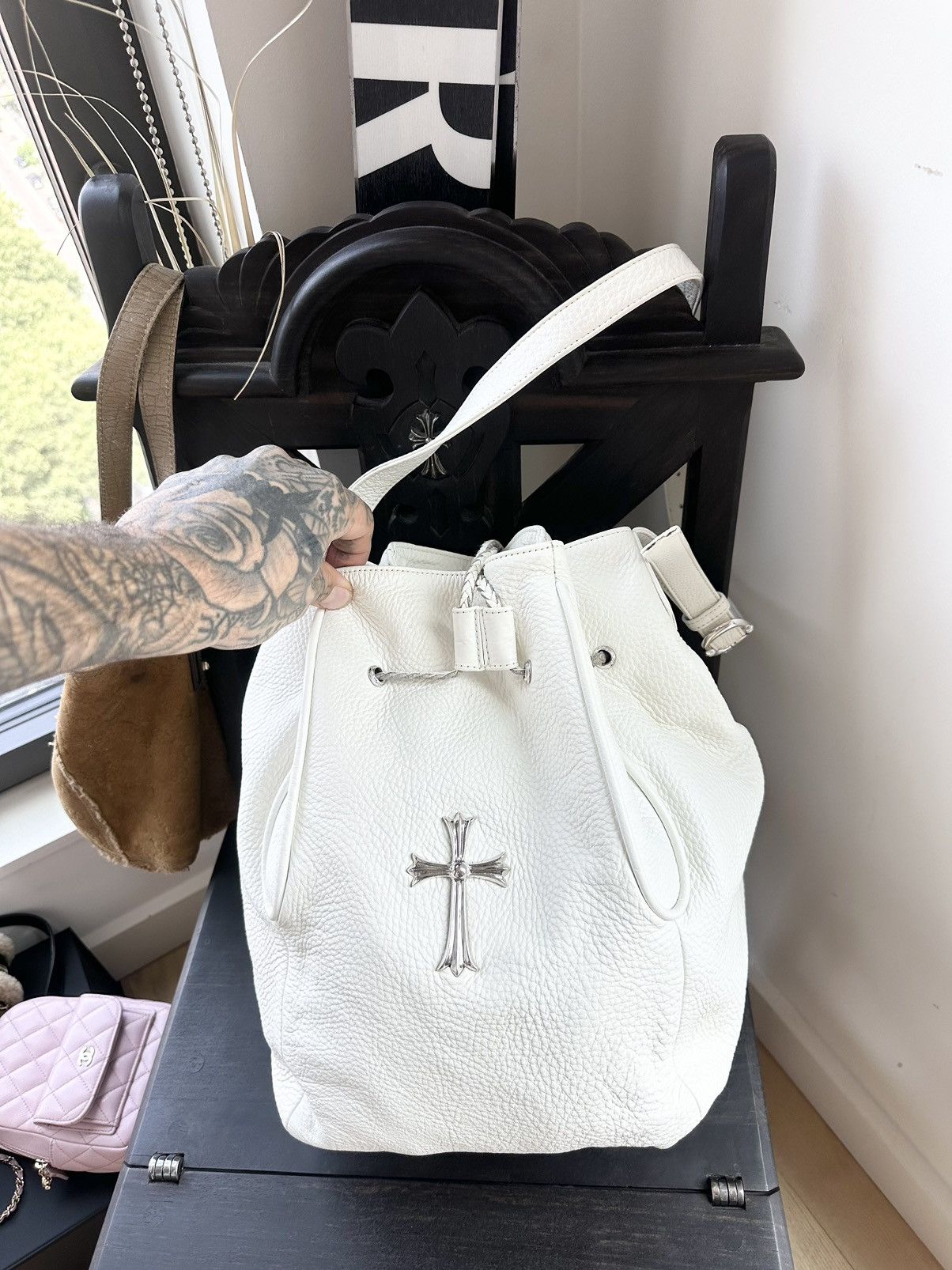 Chrome Hearts CHROME HEARTS XL LARGE WHITE LEAHER HIPPIE TRAVEL BAG Size ONE SIZE - 6 Thumbnail