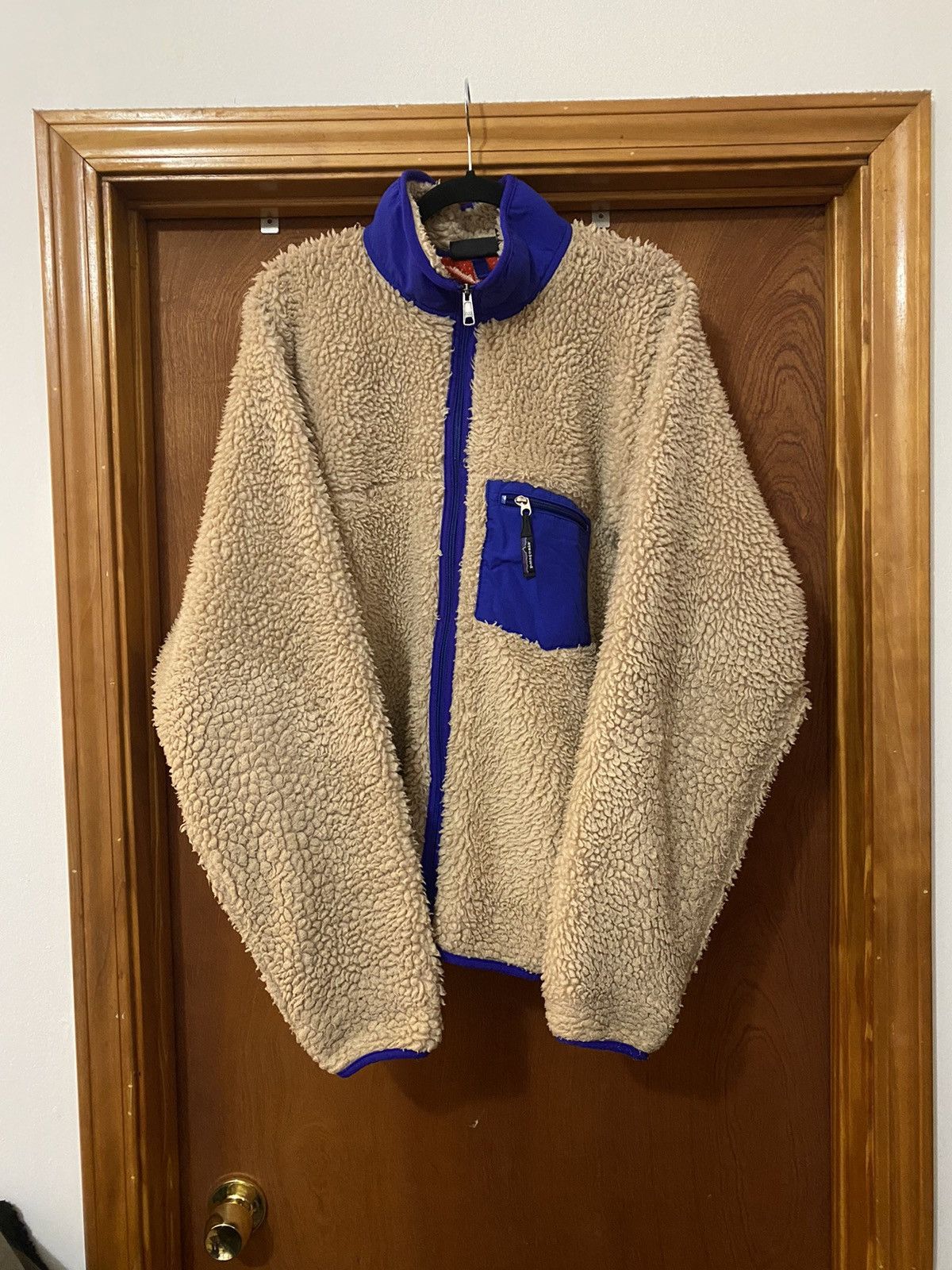 image of Patagonia Retro X Deep Pile Fleece in Oatmeal, Men's (Size XL)