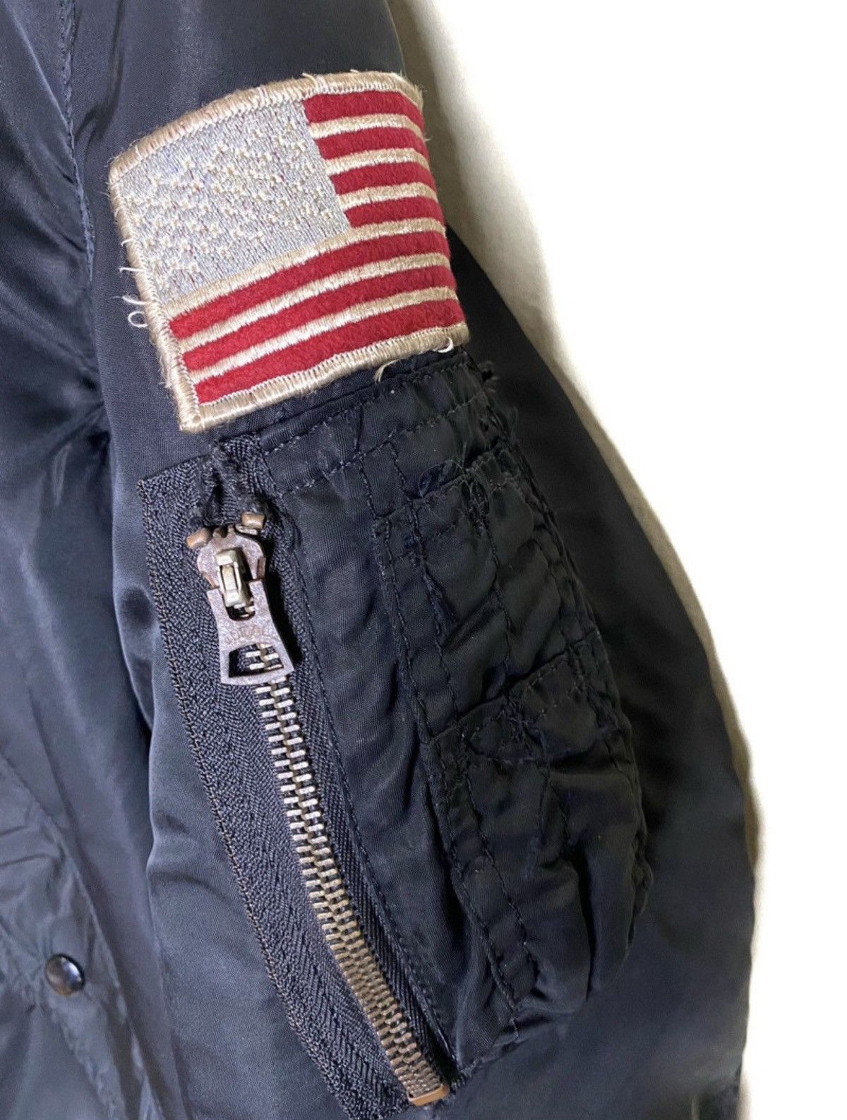 Alpha Industries Vintage Alpha Industries Reversible Bomber Flight Jacket Size US L / EU 52-54 / 3 - 5 Thumbnail