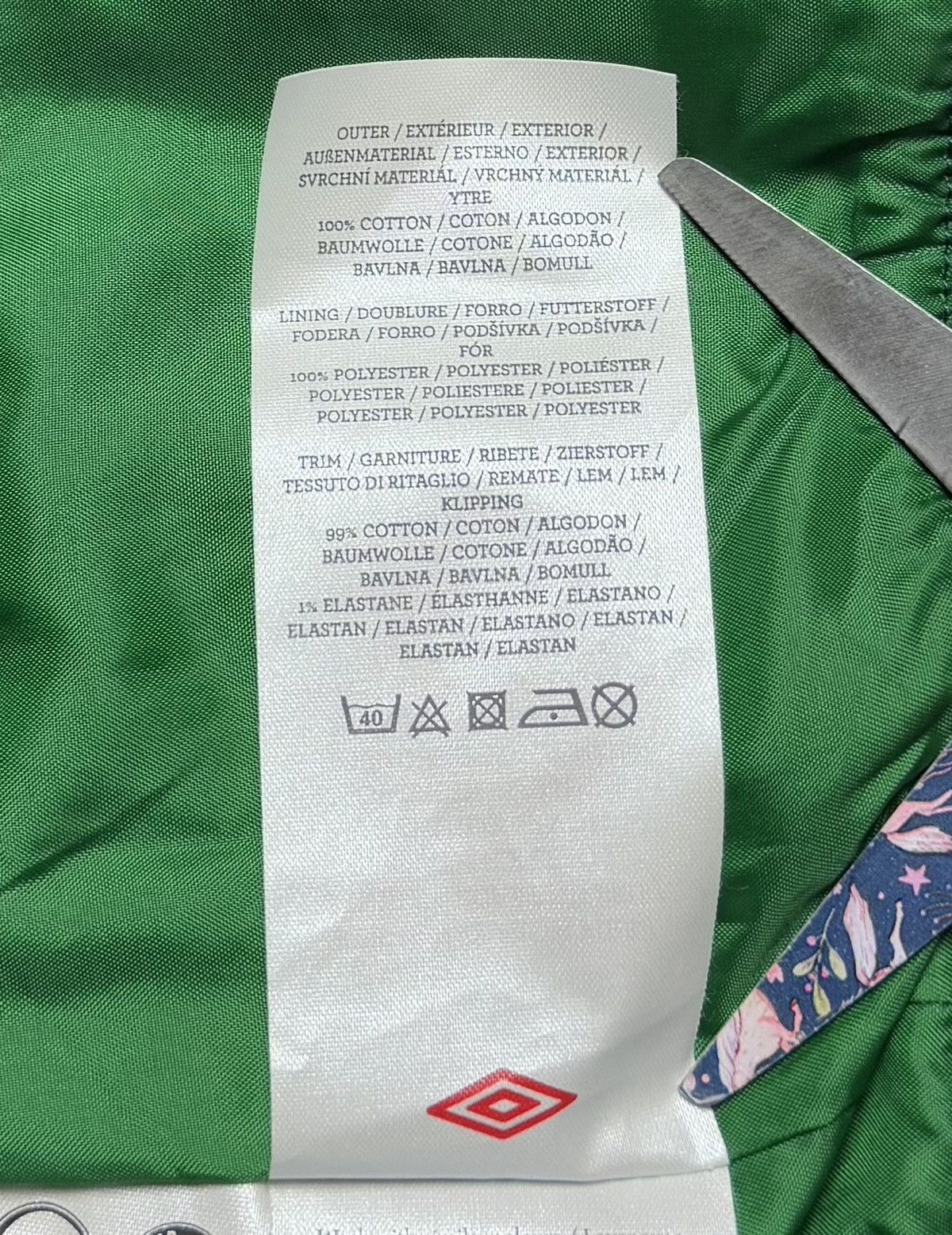 Umbro New York Cosmos 2011 Football Soccer Bomber Jacket Umbro Size US XL / EU 56 / 4 - 14 Thumbnail