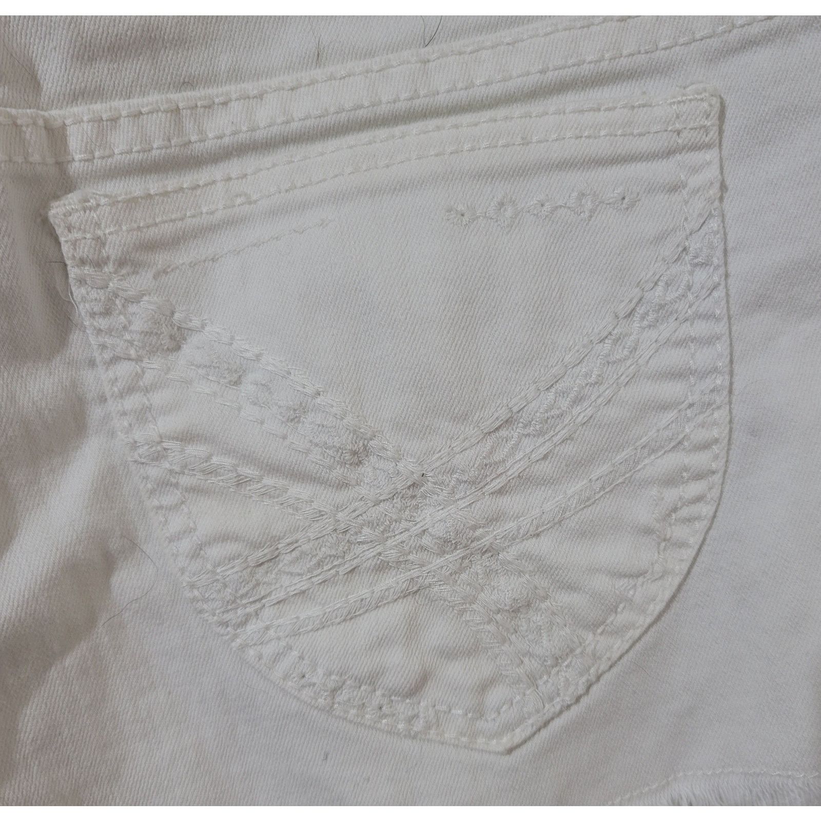 Other Rue 21 White Frayed Hem Women's Shorts 5 / 6 Size 28" / US 6 / IT 42 - 5 Thumbnail