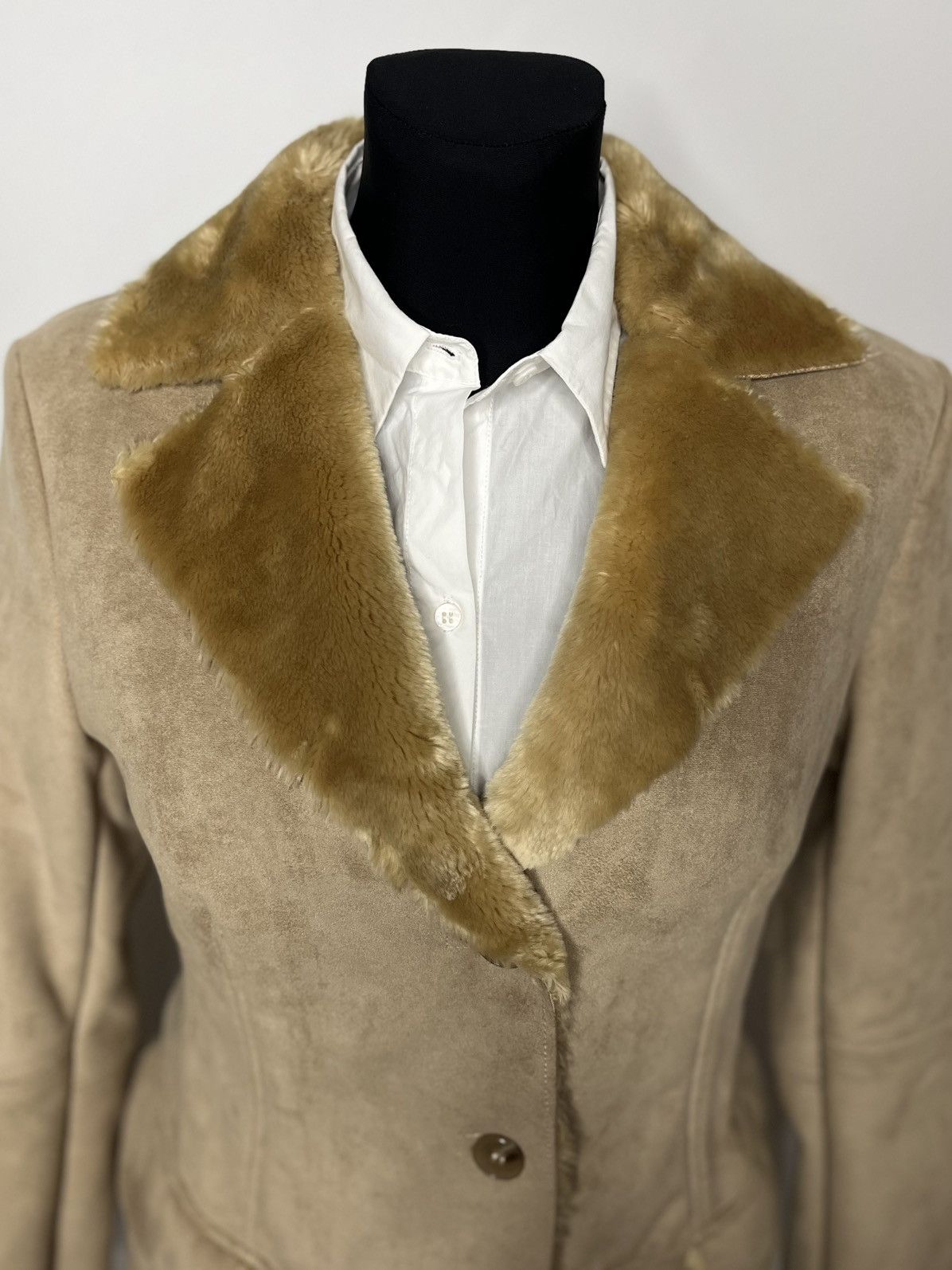 CINQUE Beige women's sheepskin coat artificial soft fur Cinque 36 Size S / US 4 / IT 40 - 7 Thumbnail
